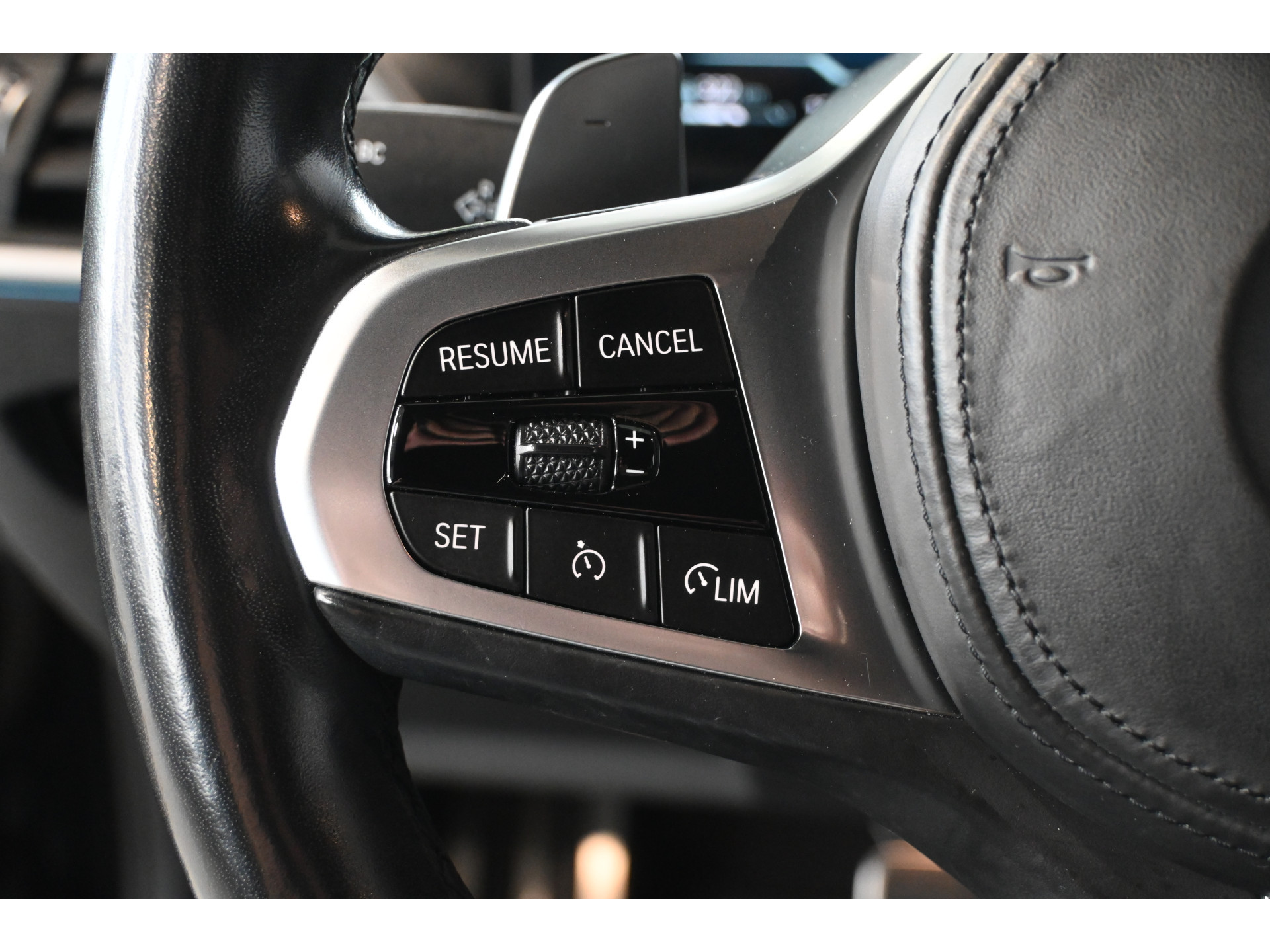 BMW 3-serie Touring 320e M-Sport Clima Cruise CarPlay LED Leder Navigatie 100% Onderhouden! Inruil Mogelijk!