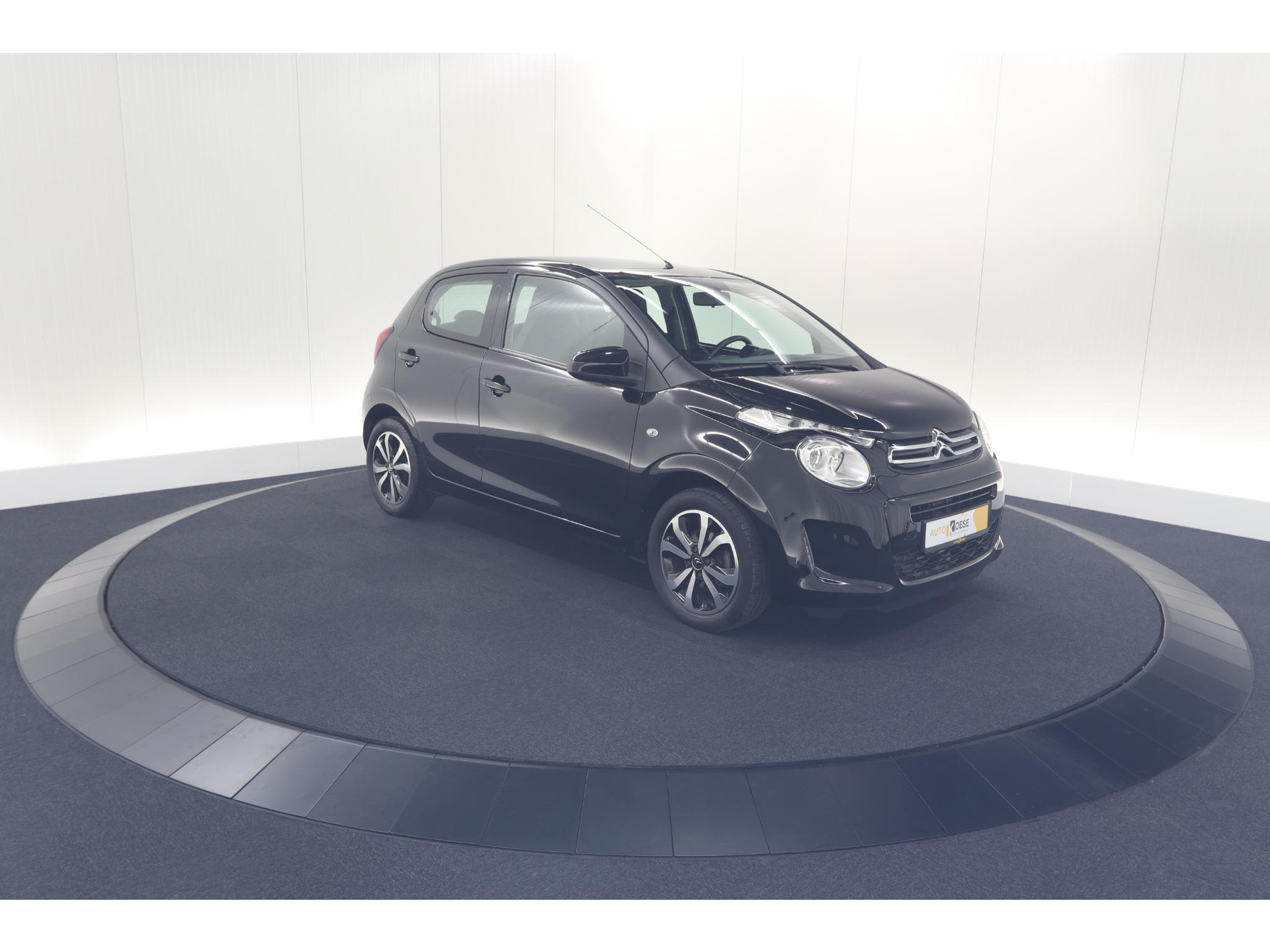 Citroen C1 1.0 VTi Shine | Automaat | Stoelverwarming | Camera | Lederen bekleding