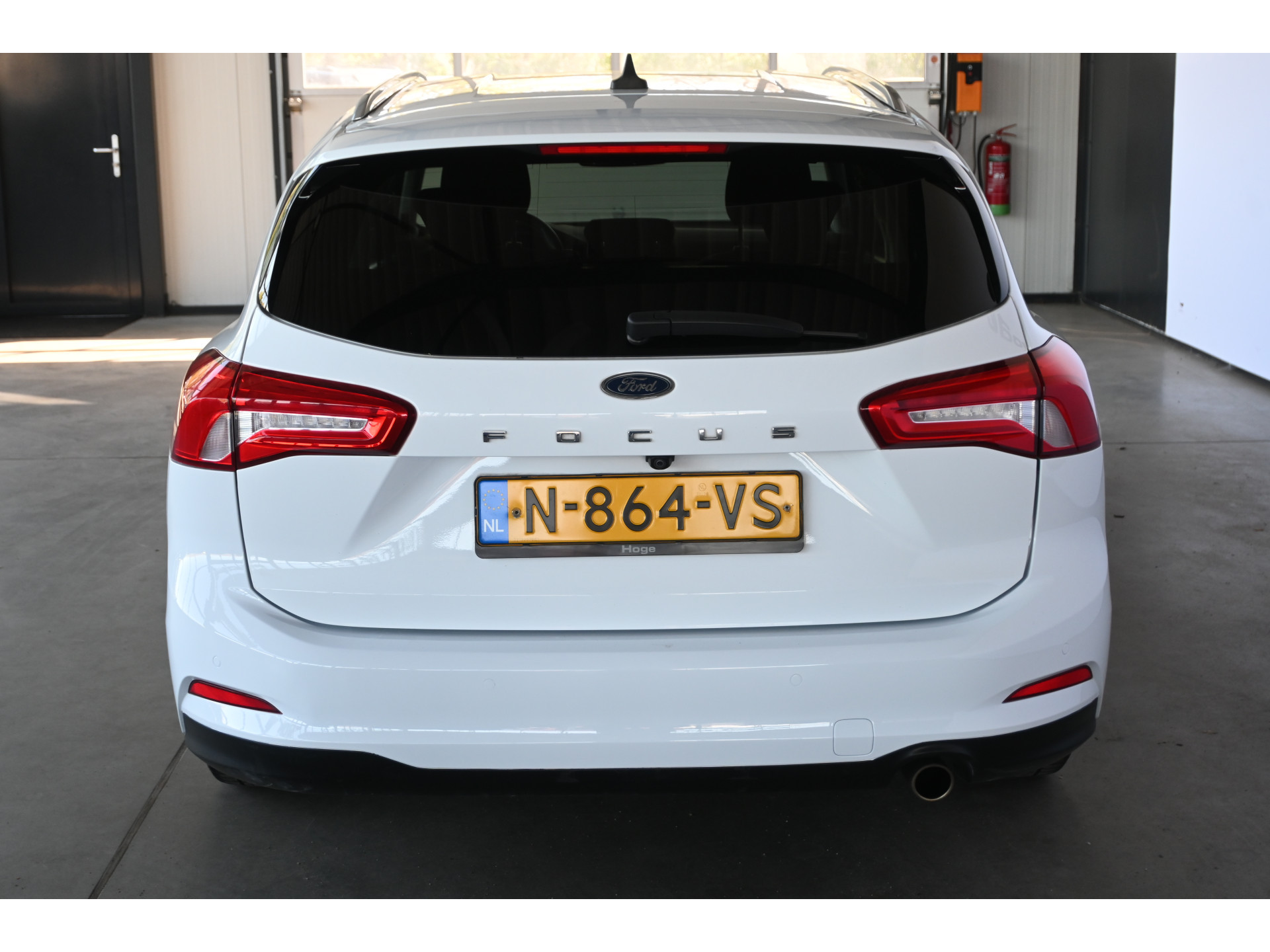 Ford Focus Wagon 1.0 EcoBoost Titanium X Business Clima Navigatie LED 1e Eigenaar Rijklaarprijs! Inruil Mogelijk!