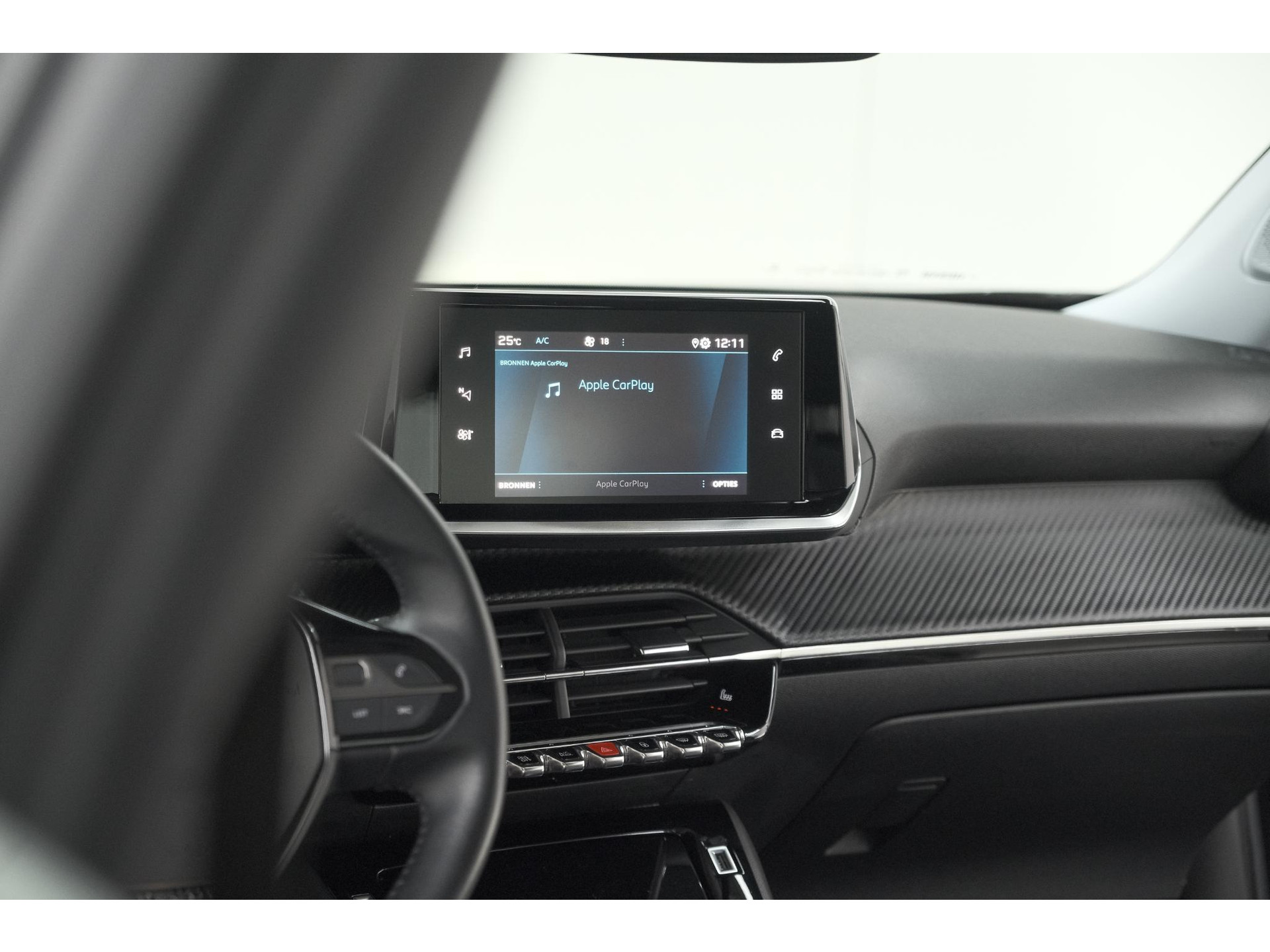 Peugeot 2008 PureTech 130 Blue Lease Allure | Camera | Apple Carplay | Parkeersensoren | Climate Control