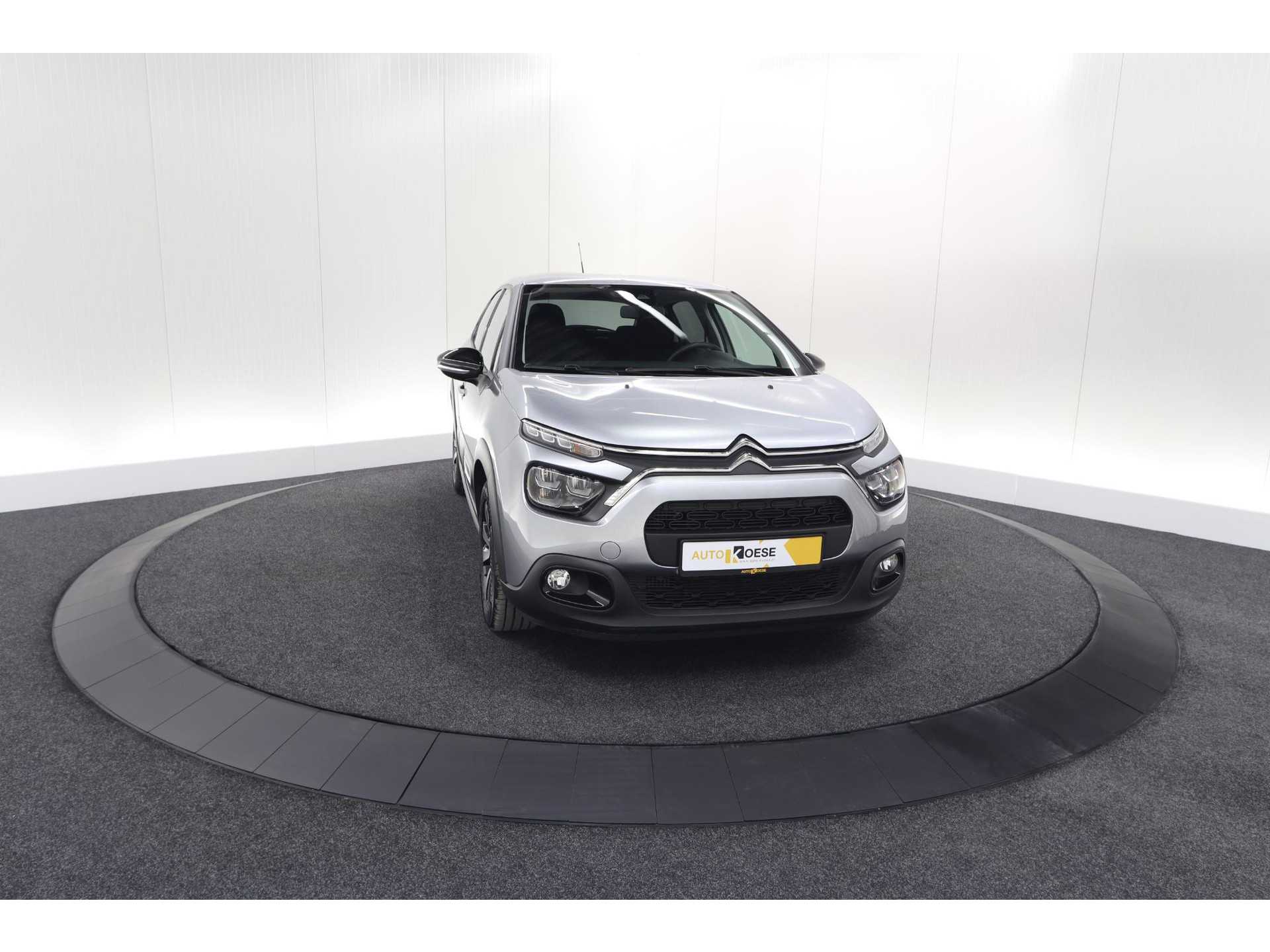 Citroen C3 PureTech 110 EAT6 Max | Parkeersensoren | Apple Carplay | 16 Inch Lichtmetalen Velgen