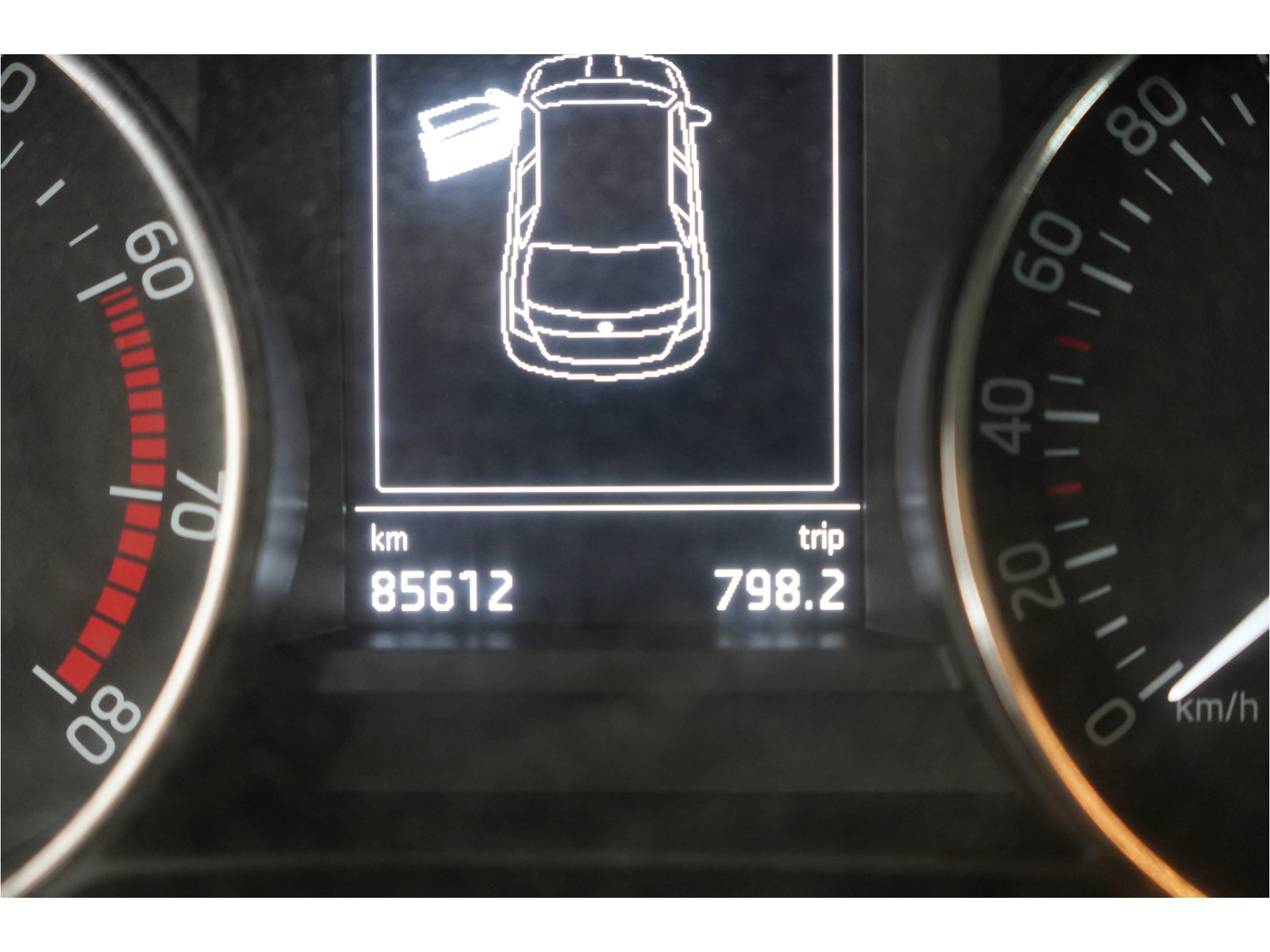 ŠKODA Fabia 1.0 TSI Drive | Navi | Cruise | PDC |