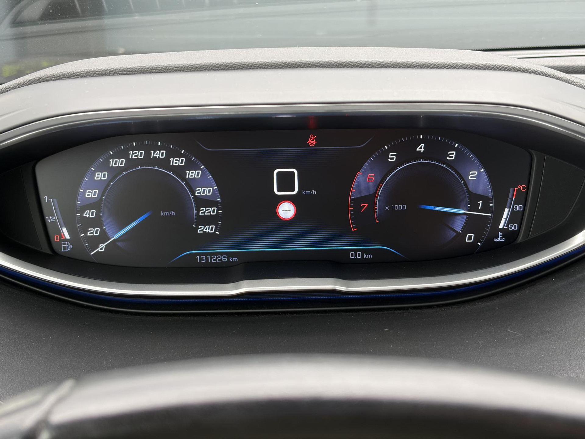 Peugeot 5008 1.2 PureTech Active 1e Eigenaar,D-riem 12-2023,Trekhaak,7 Persoons,6 Bak,Carplay,Clima,Cruise,131pk,Pdc,Dealer Onderhouden,N.A.P,Apk tot 05-2027