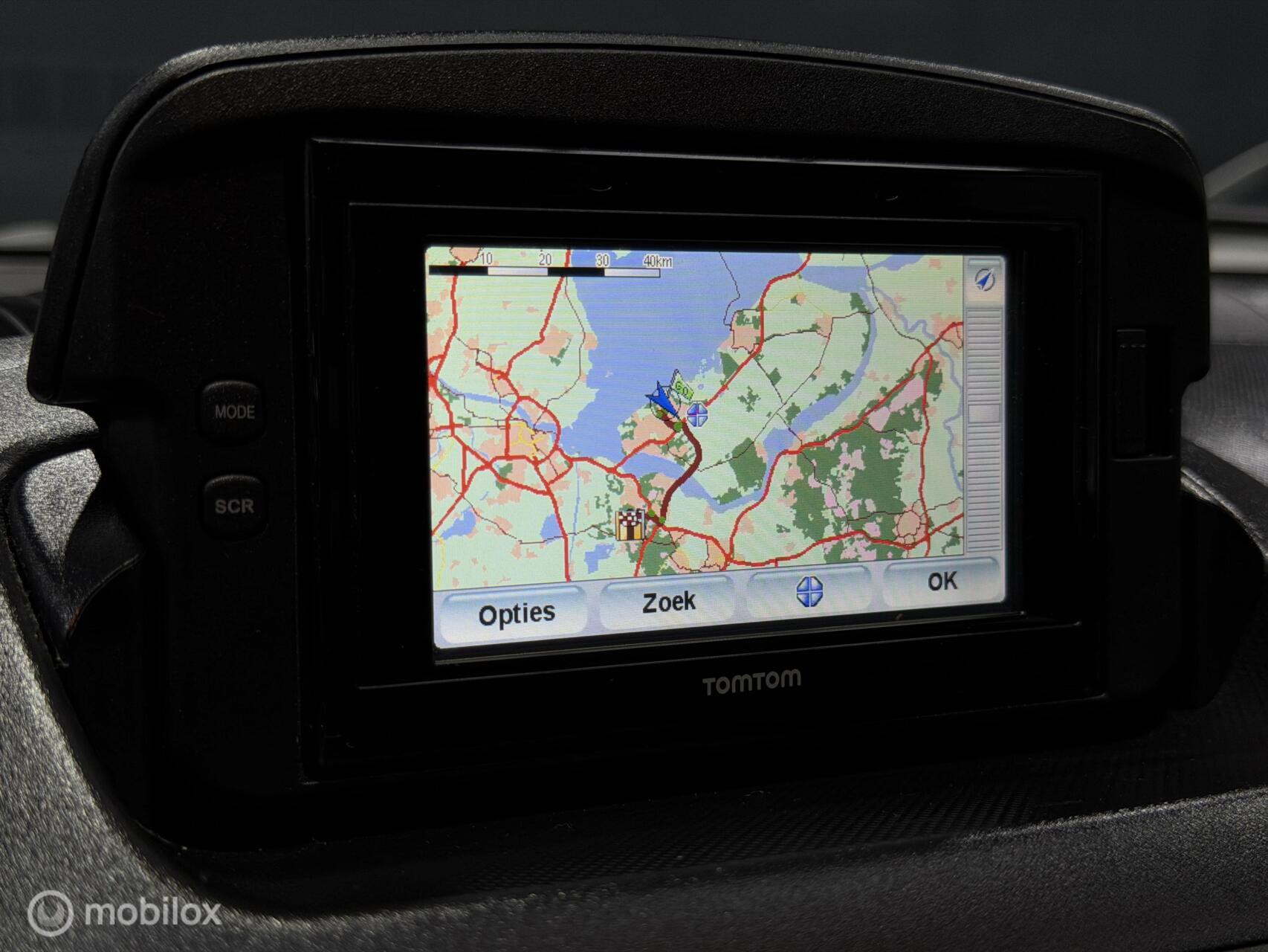 Toyota Aygo 1.0-12v Aspiration Red Navigator|Automaat|NAP|Navi