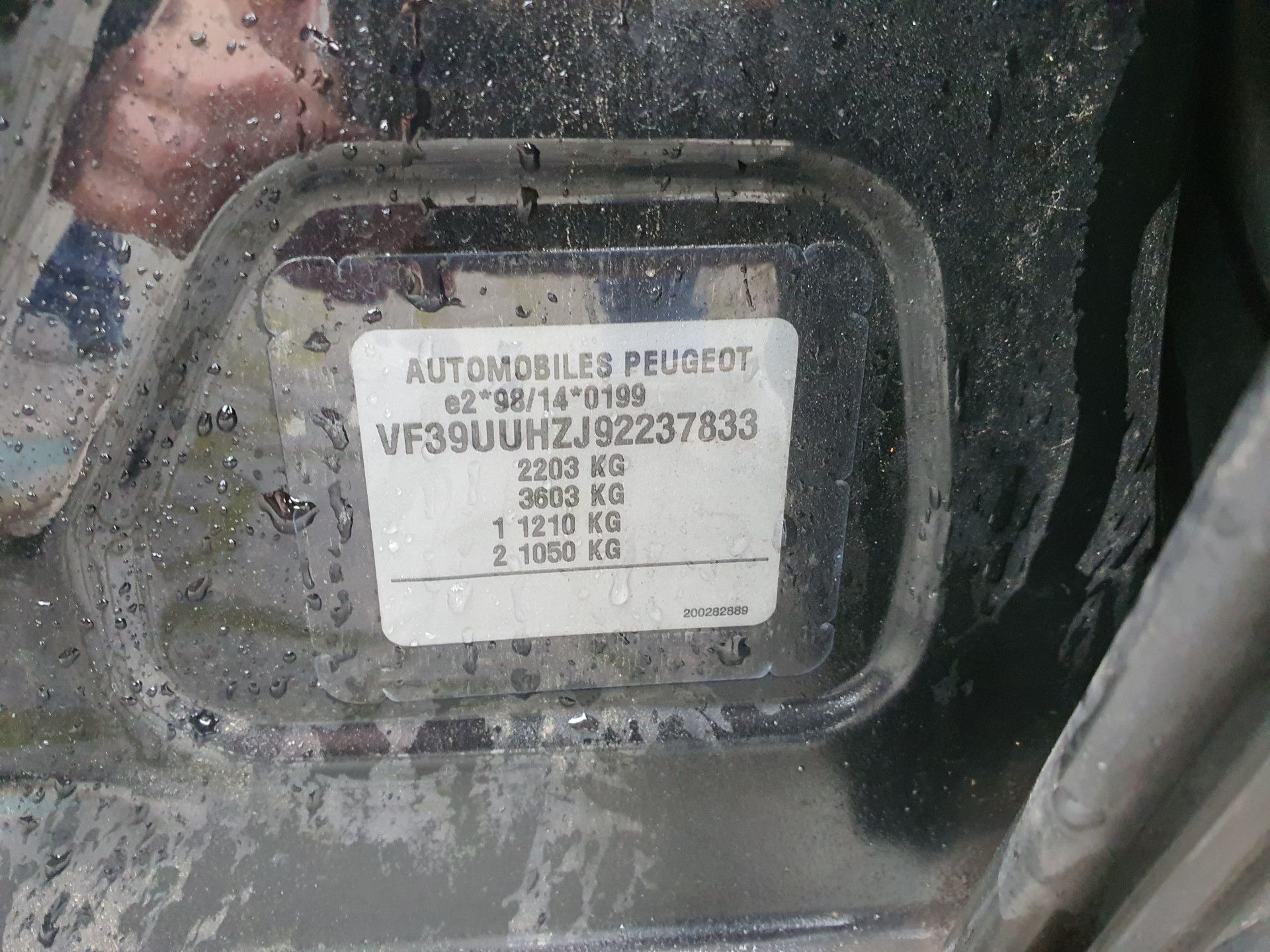 Peugeot 607 2.7 HDiF Executive Ivoire-Pack Aut. *PANO | XENON | NAPPA-FULL-LEATHER | NAVI-FULLMAP | CRUISE | MEMORY-PACK | HEATD-COMFORTSEATS | TOWBAR | HEATED-SEATS | 17"ALU*