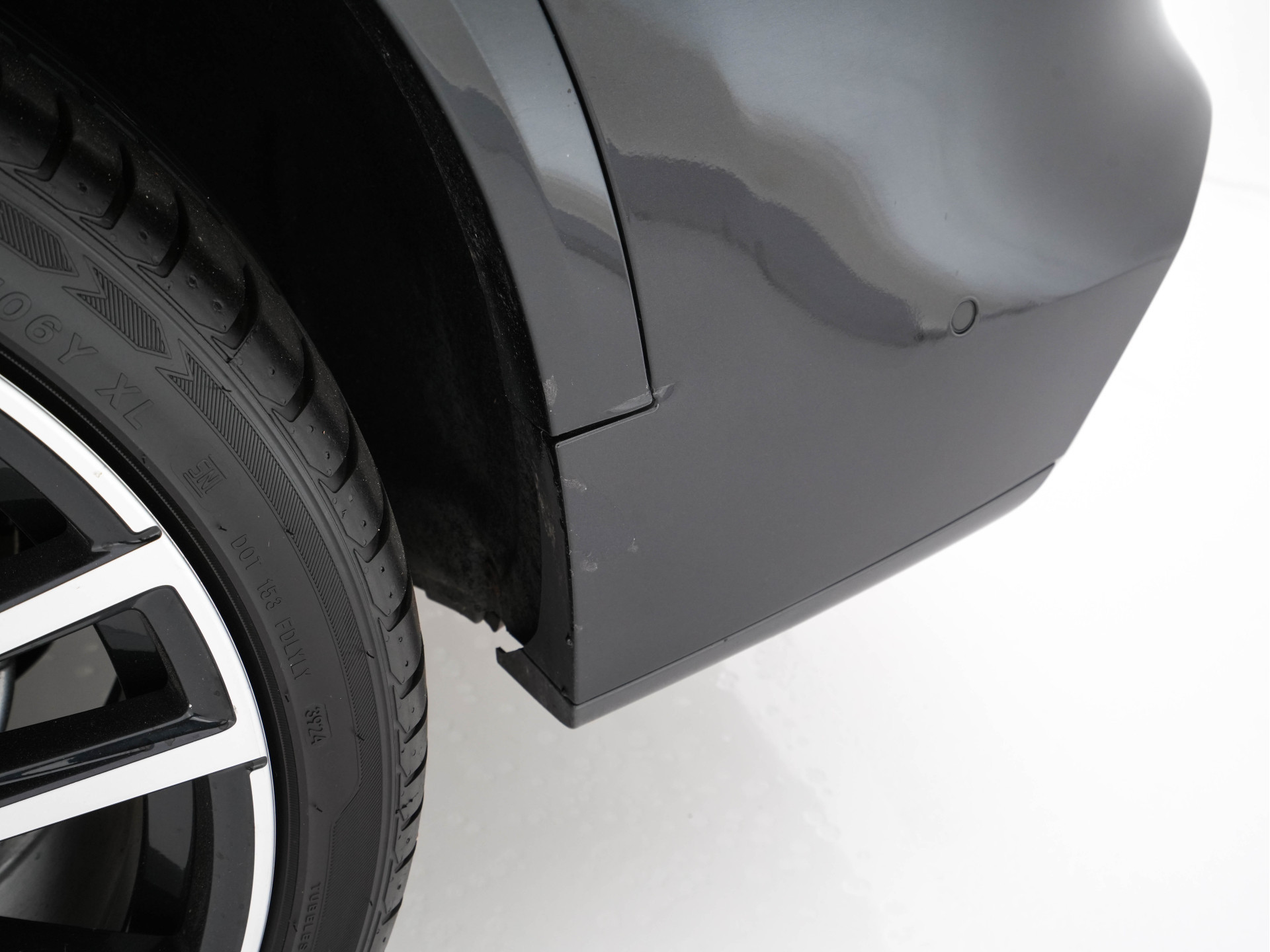 BMW X5 M50d High Executive M-Sportpack Aut. *PANO | HEAD-UP | DESIGN-LEATHER | LASER-LIGHT | TOP-VIEW | HARMAN/KARDON | MEMORY-PACK | DIGI-COCKPIT | DAB+ | HEATED-COMFORTSEATS | NAVI-FULLMAP | KEYLESS | TOWBAR | 21''ALU*