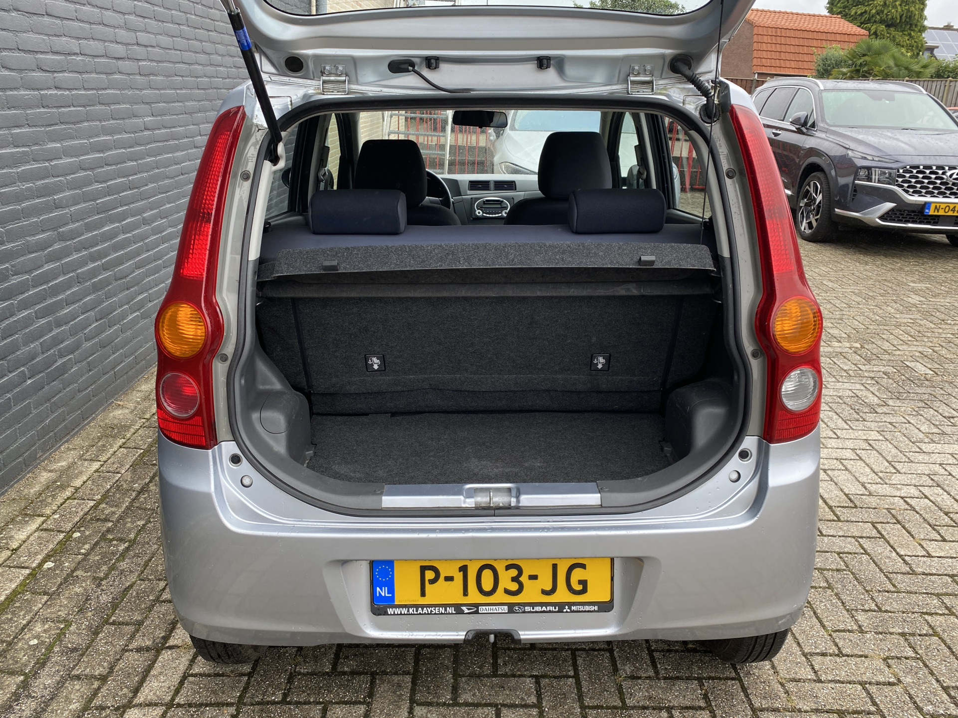 Daihatsu Cuore 1.0 Trend | airco | stuurbekrachtiging | airbags | radio cd speler | lichtmetalen velgen