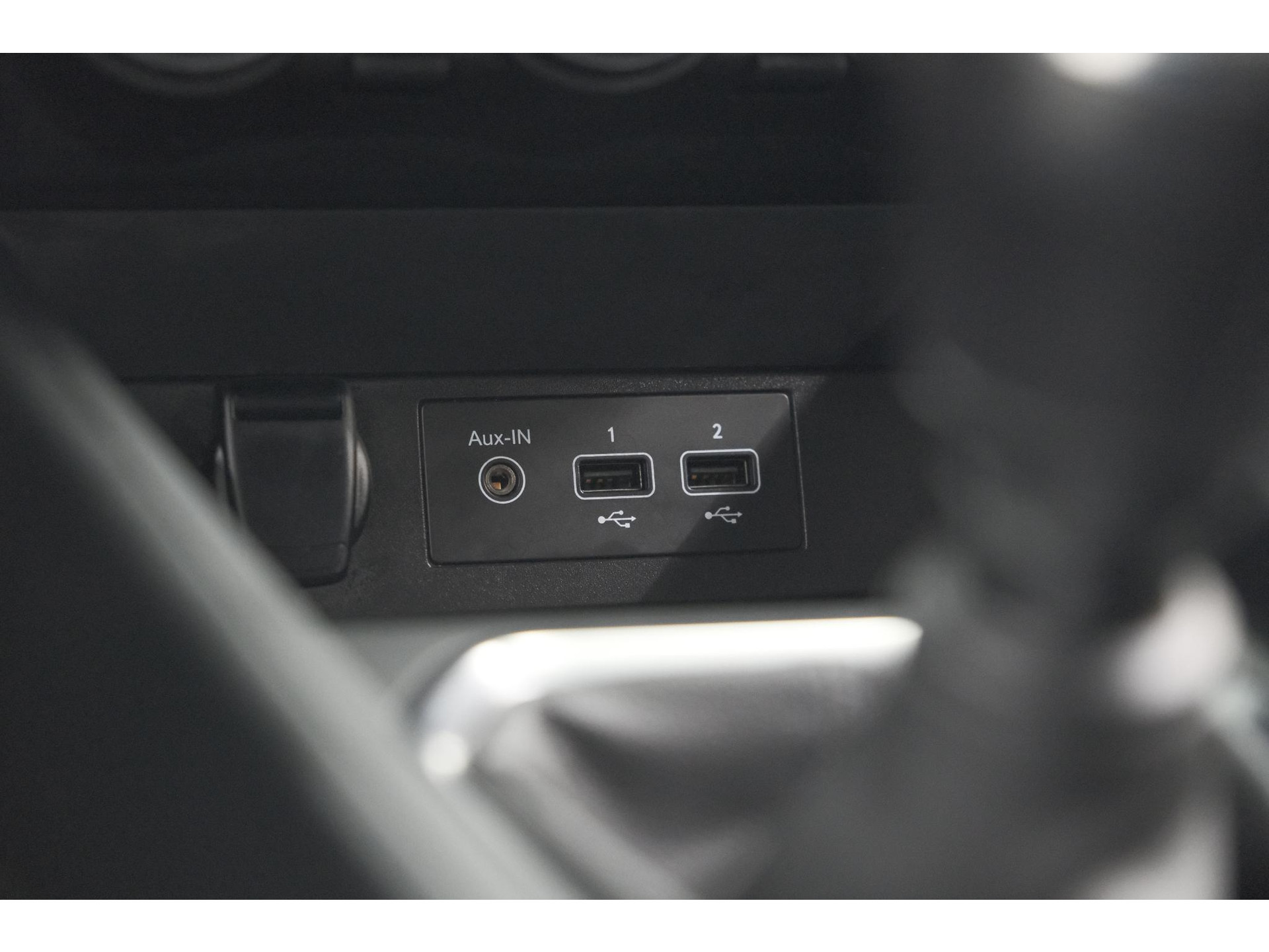 Renault Clio TCe 100 Intens | Navigatie | Apple Carplay | Parkeersensoren