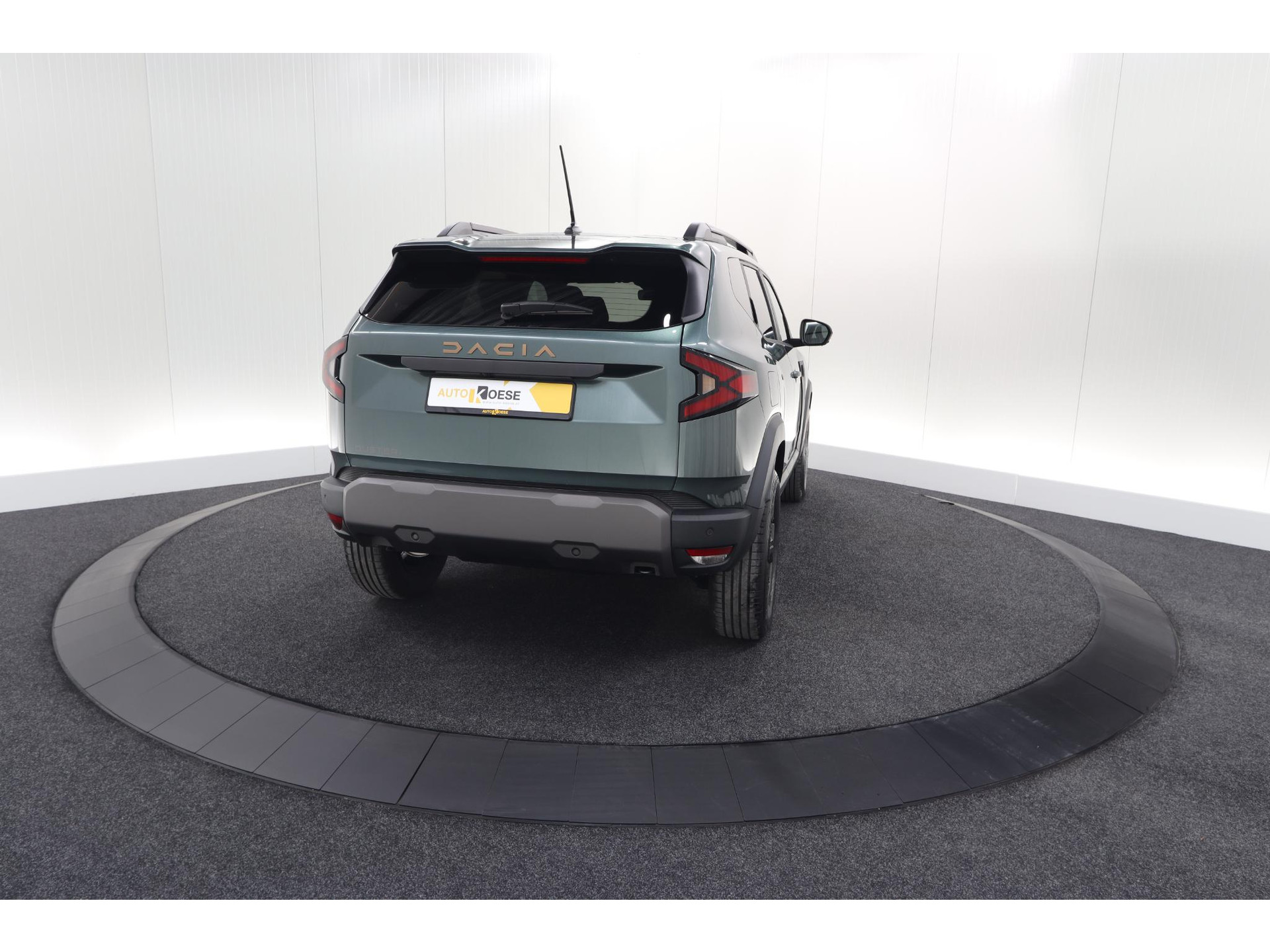 Dacia Duster Mild Hybrid 130 Extreme | Camera | Apple Carplay | Parkeersensoren | Stuurwielverwarming