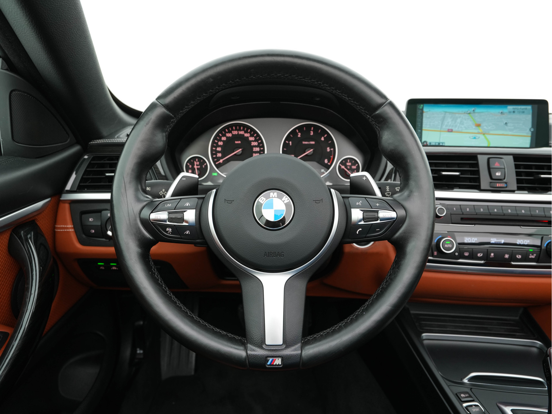 BMW 4-serie Cabrio 435d xDrive M-SportPack Centennial High-Executive Aut. *LEATHER | FULL-LED | ADAPTIVE-CRUISE | MEMORY-PACK | AIRSCARF | BLINDSPOT | HIFI-SOUND | KEYLESS | DAB+ | HEATED-SPORTSEATS | CAMERA | HEAD-UP | NAVI-FULLMAP | 19''ALU*