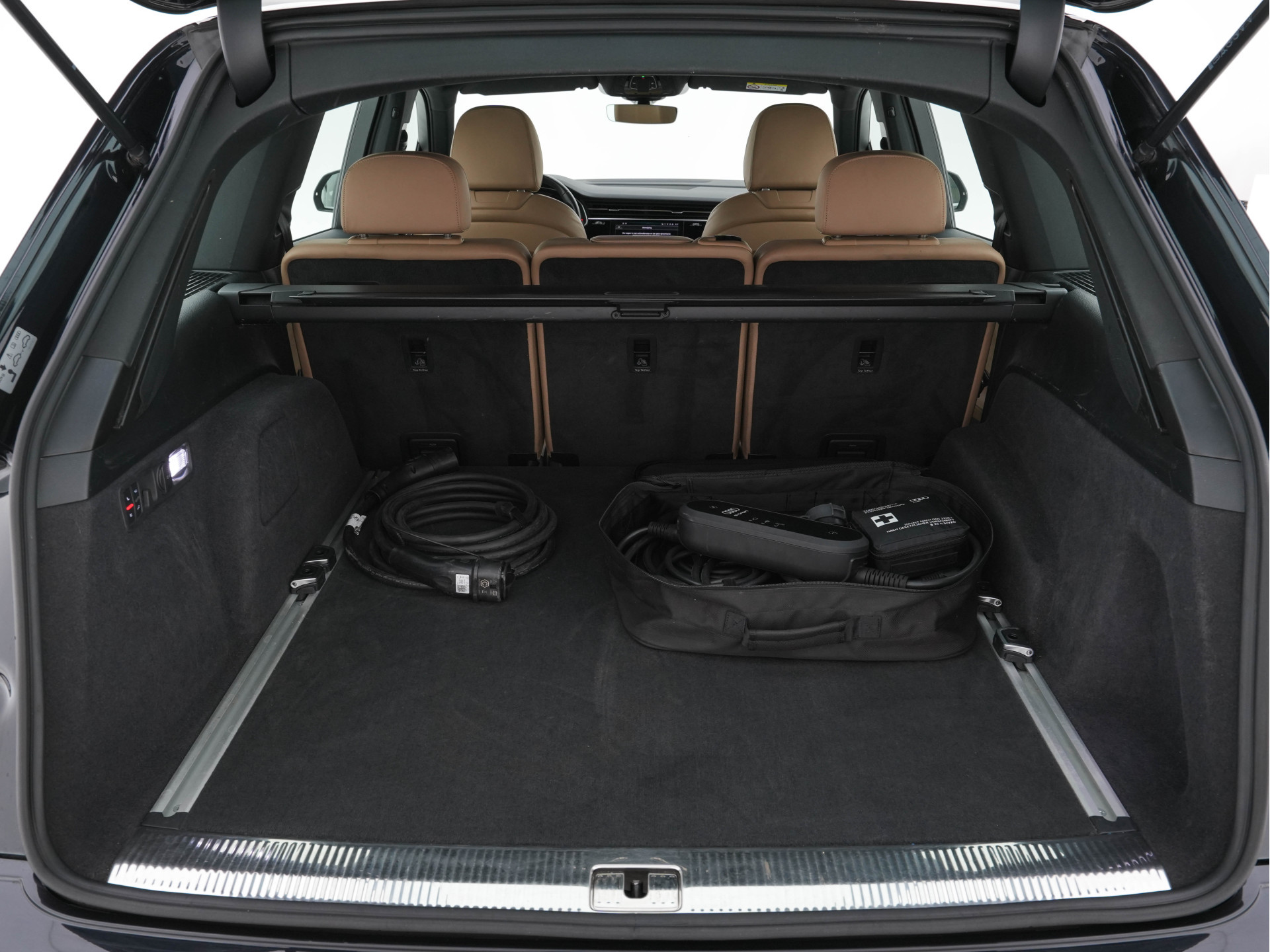 Audi Q7 55 TFSI E Quattro Pro Line Plus (INCL-BTW) *LUXURY-LEATHER | HD-MATRIX-LED | BANG/OLUFSEN-SURROUND  | DIGI-COCKPIT | COMFORT-SEATS | KEYLESS | CAMERA | NAVI-FULLMAP | DAB+ | AMBIENT-LIGHT | ECC | PDC | CRUISE | TOWBAR | 20'