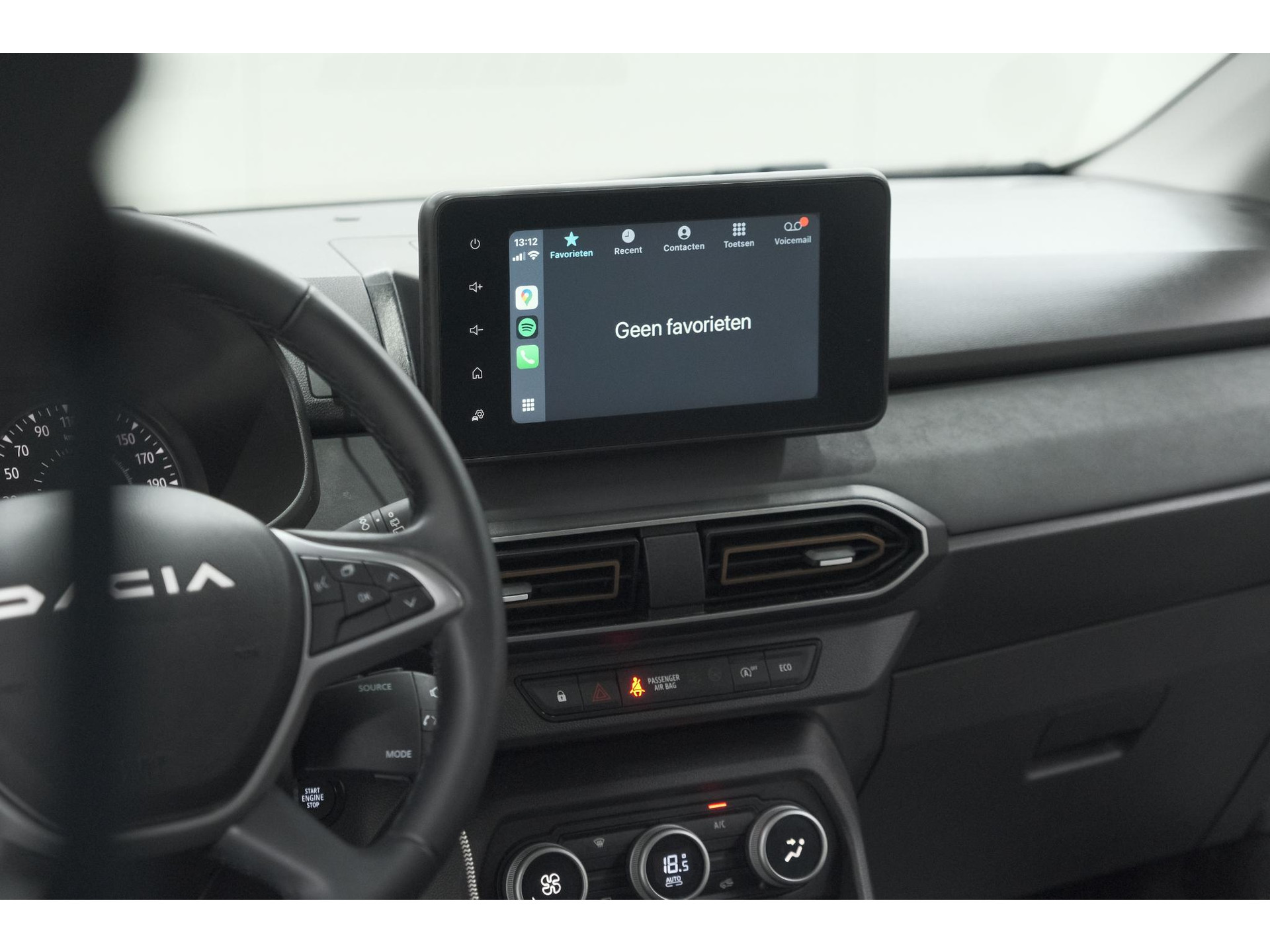 Dacia Sandero Stepway TCe 90 Extreme | Camera | Dodehoekdetectie | Navigatie | Apple Carplay