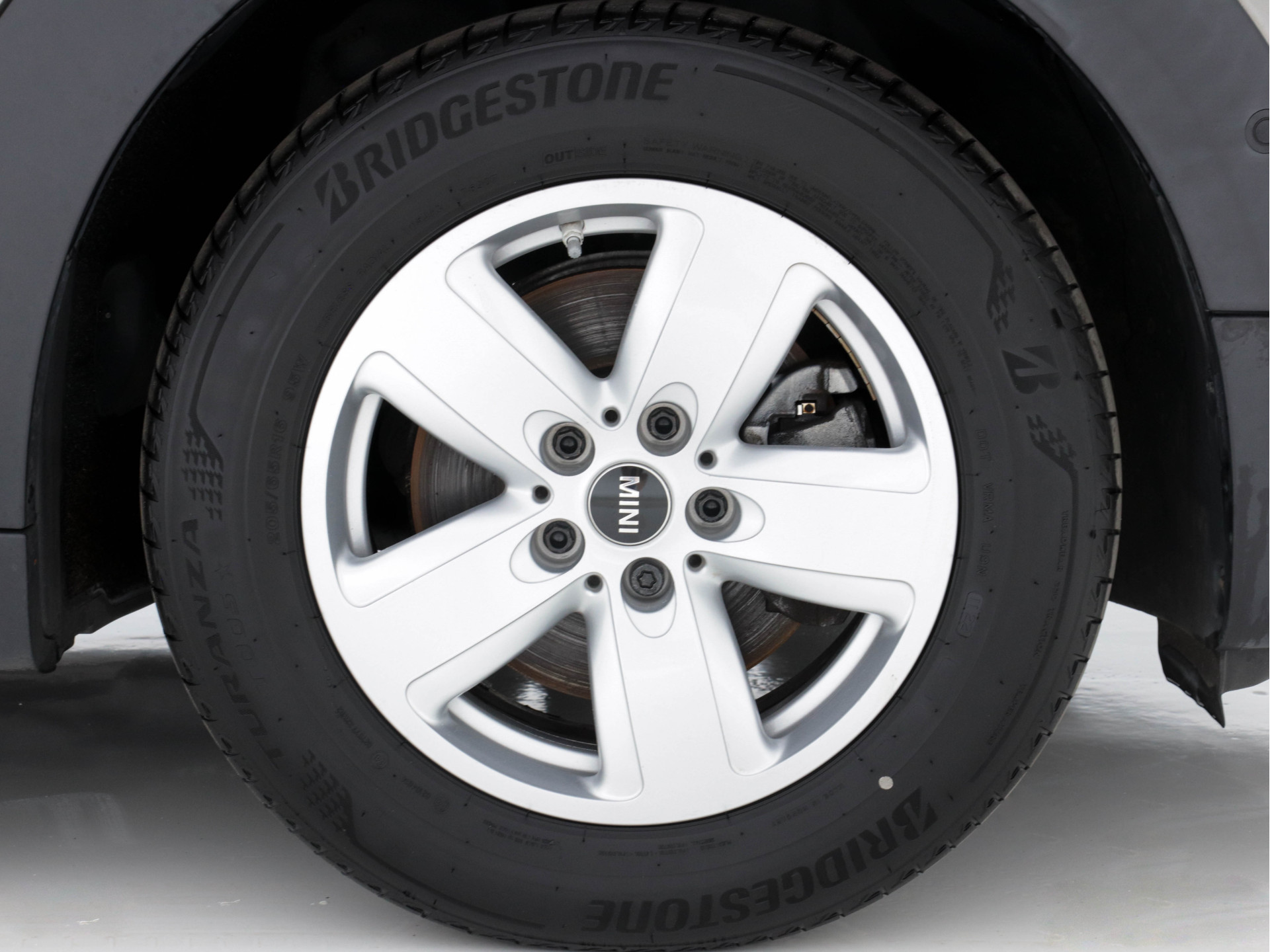 MINI Mini Countryman 1.5 Cooper JCW-Pack (INCL-BTW) *NAVI-FULLMAP | FULL-LED |  ECC | PDC | CRUISE | SPORT-SEATS | KEYLESS | PRIVACY-GLASS | 16"ALU*