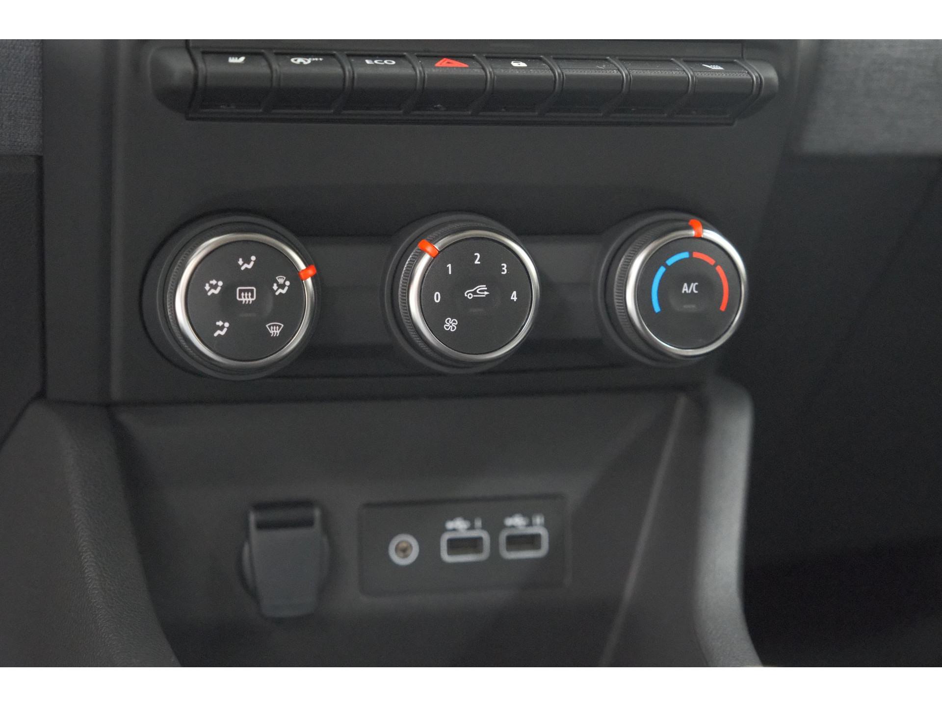 Renault Clio TCe 90 GPF evolution | Stoelverwarming | Parkeersensoren | Navigatie | Apple Carplay