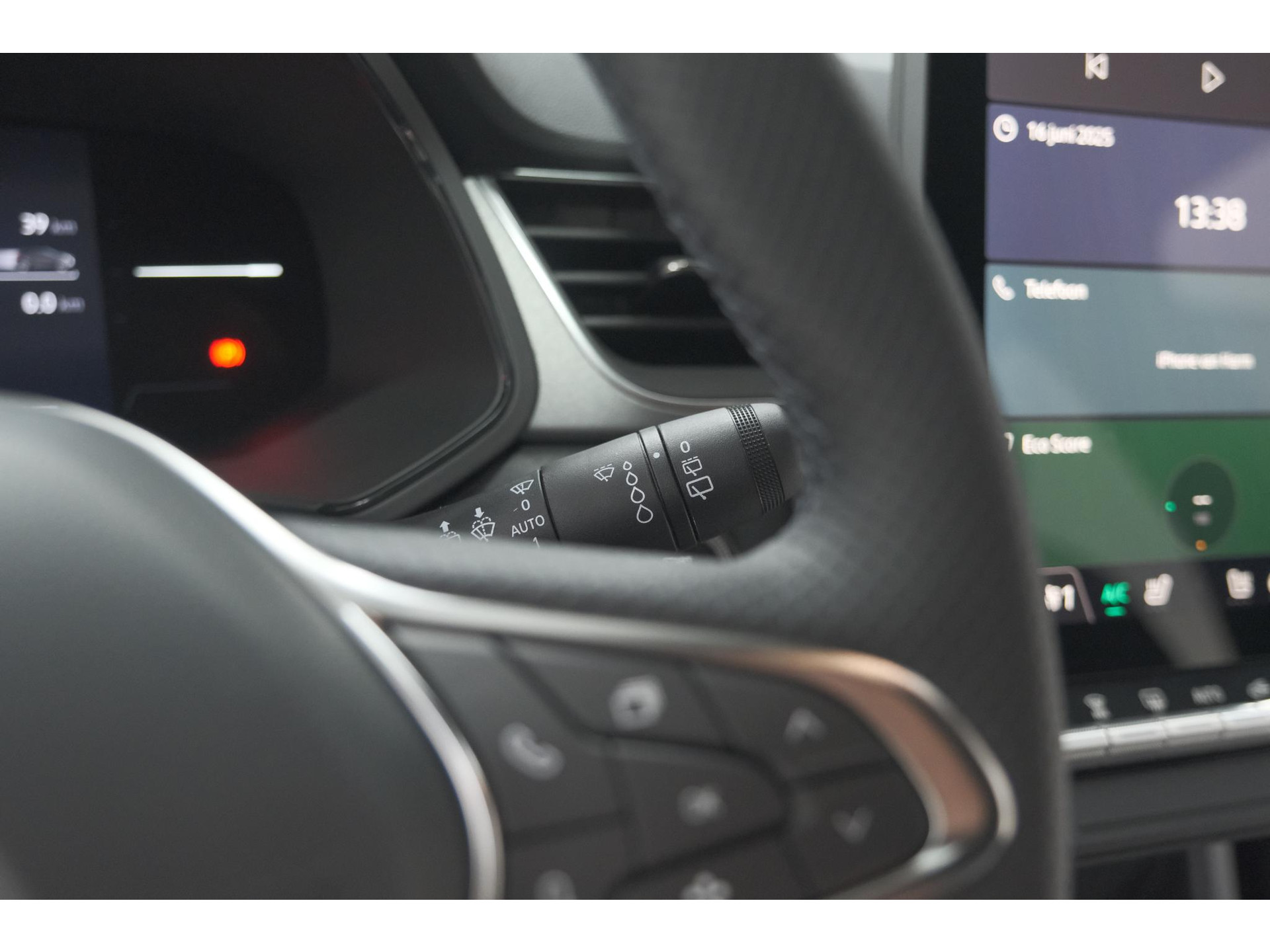 Renault Captur 1.6 E-Tech full hybrid 145 Techno | Advanced Driving | Camera | Dodehoekdetectie | Apple Carplay | 18 Inch Lichtmetalen Velgen