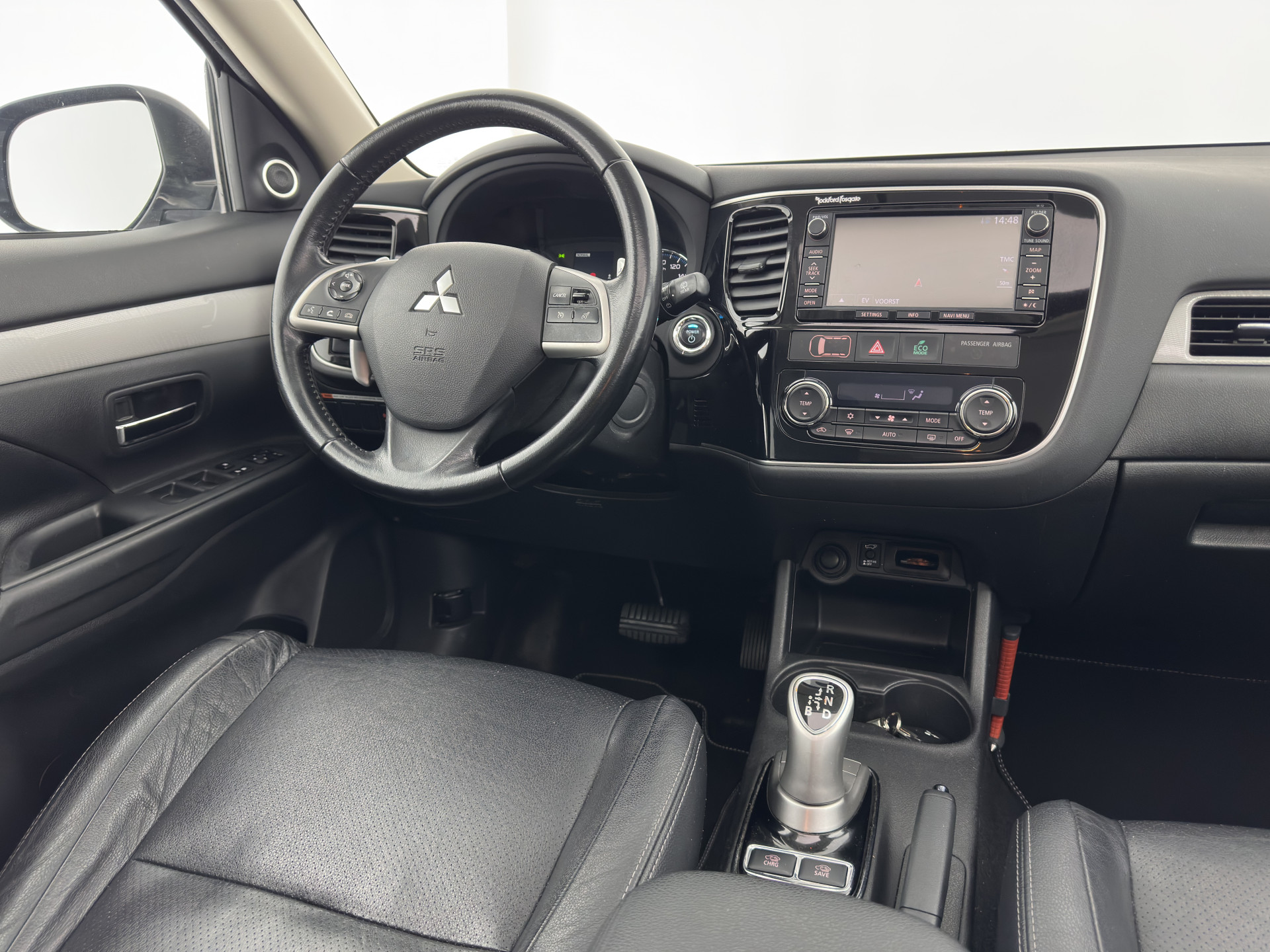 Mitsubishi Outlander 2.0 PHEV Instyle AWD  (Plug-In) (INCL-BTW) Aut *PANO | LEATHER | XENON | NAVI-FULLMAP | KEYLESS | CAMERA | HEATED-COMFORTSEATS | ECC | SHIFT-PADDLES | PDC | CRUISE | PRIVACY-GLASS | DAB | TOWBAR | ROCKFORD-AUDIO |  18"ALU*