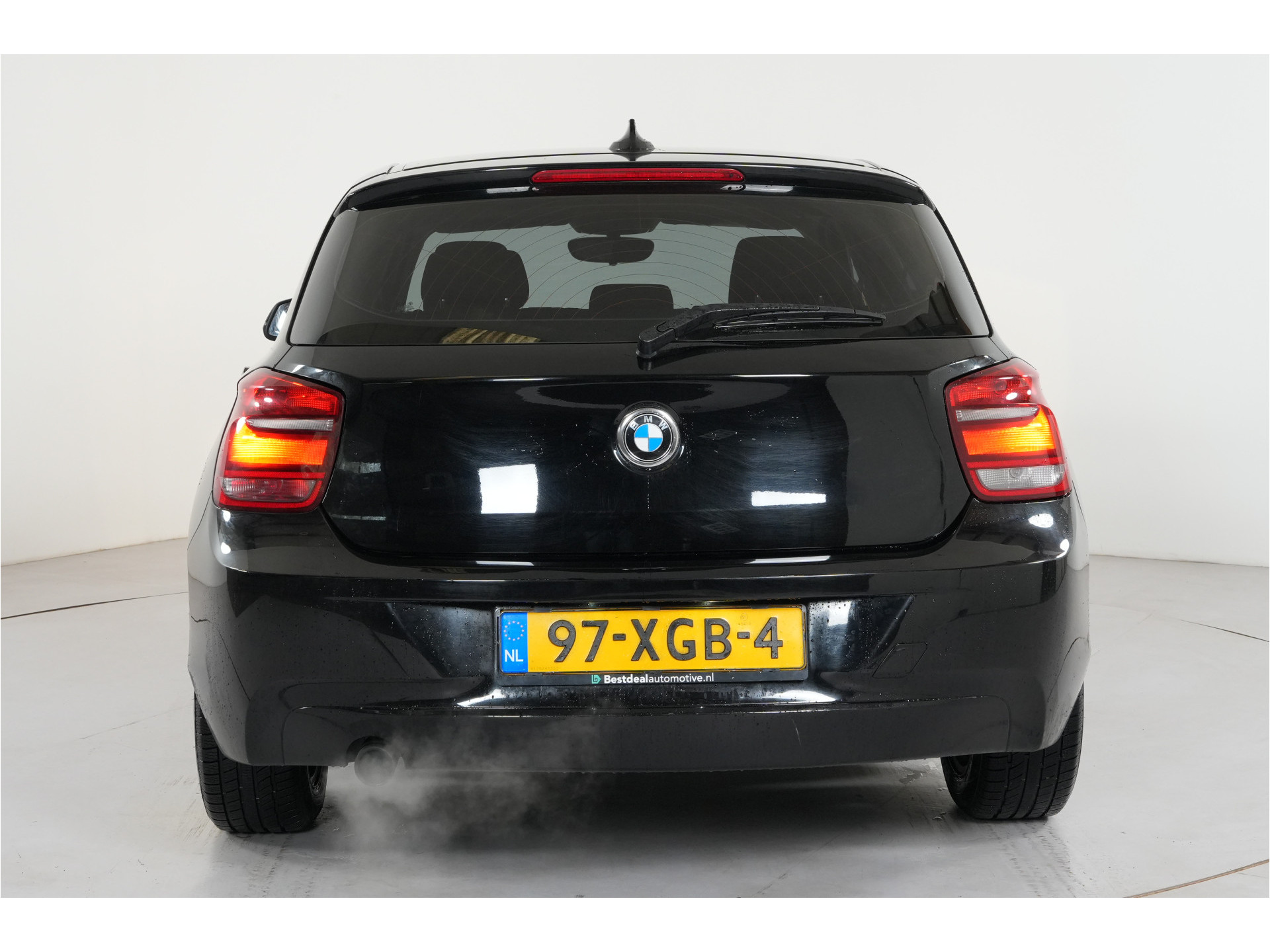 BMW 1-serie 116i | Motor loopt wat onregelmatig en lampje brand |