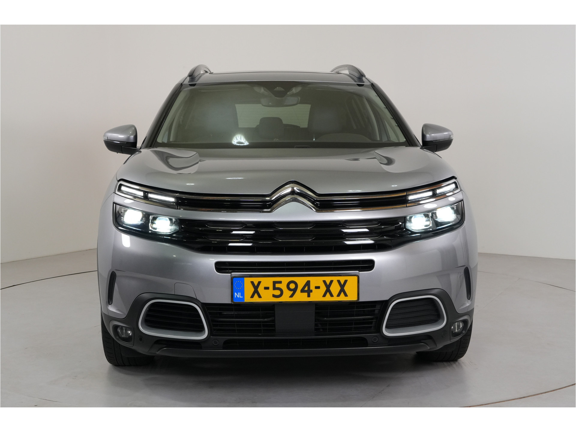 Citroën C5 Aircross 1.6 Shine 225 pk PHEV | SOH 95.5% | Pano | Leder | Massage | Adaptieve Cruise | El. stl. verst. | Inparkeer |