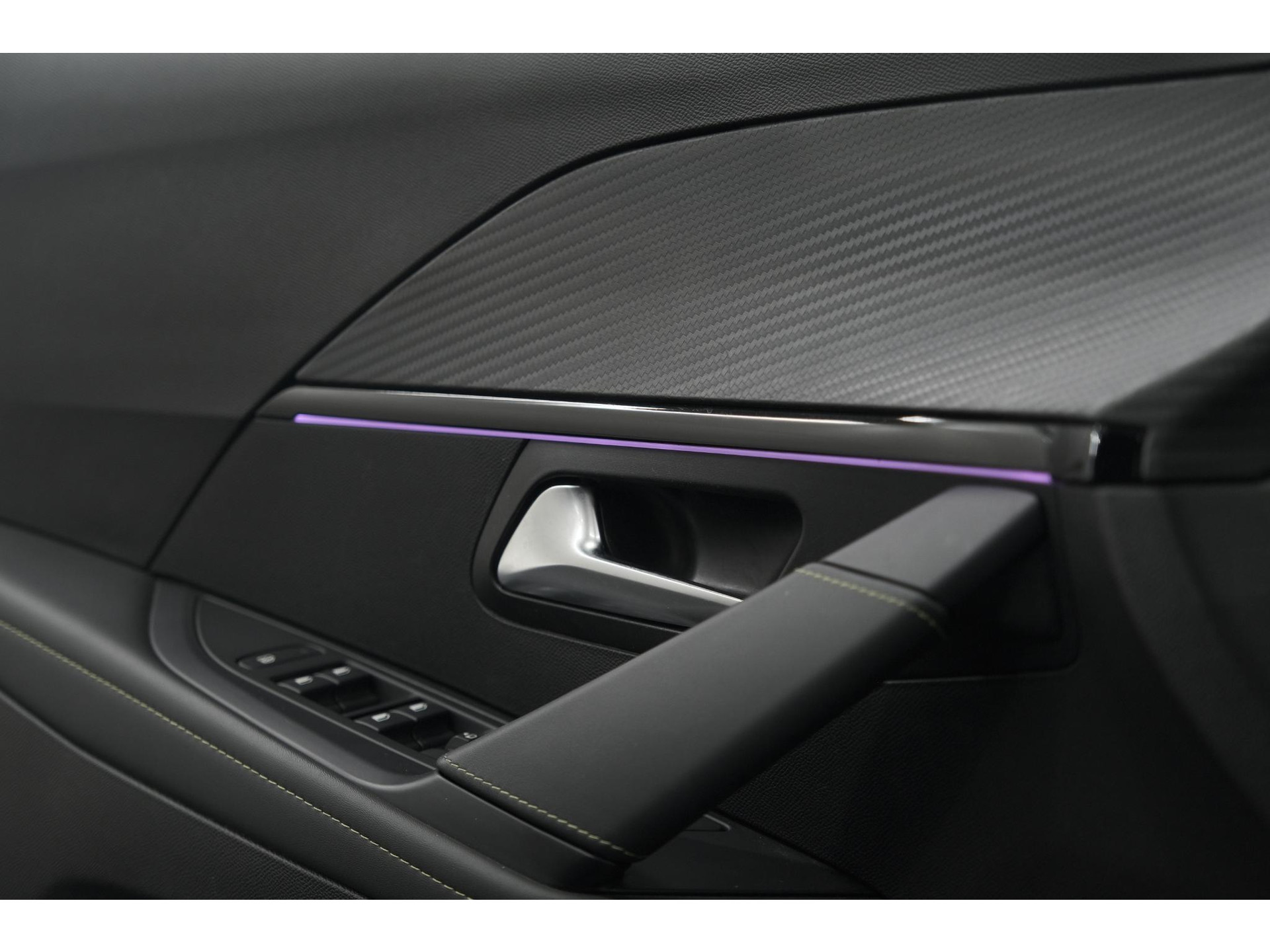 Peugeot 208 PureTech 100 GT | Camera | Navigatie | Apple Carplay | Parkeersensoren