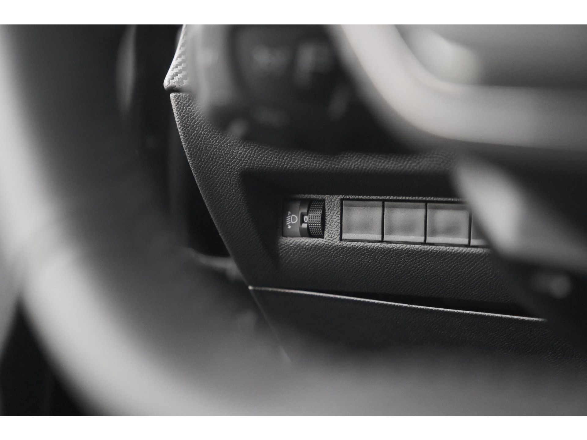 Peugeot 208 PureTech 100 Allure | 360 Camera | Dodehoekdetectie | Navigatie