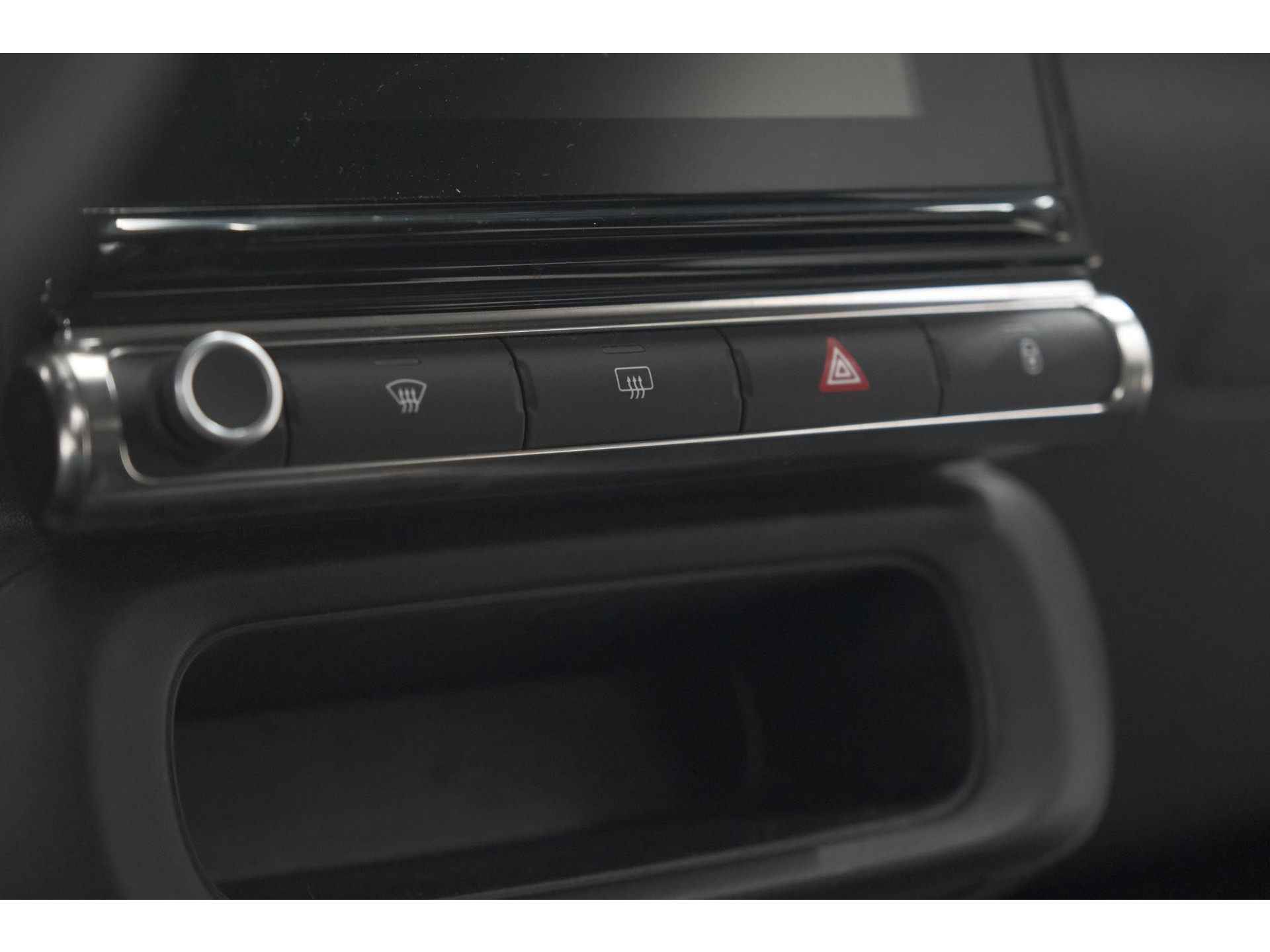 Citroen C3 PureTech 110 EAT6 Max | Apple Carplay | Parkeersensoren | Climate Control | 16 Inch Lichtmetalen Velgen