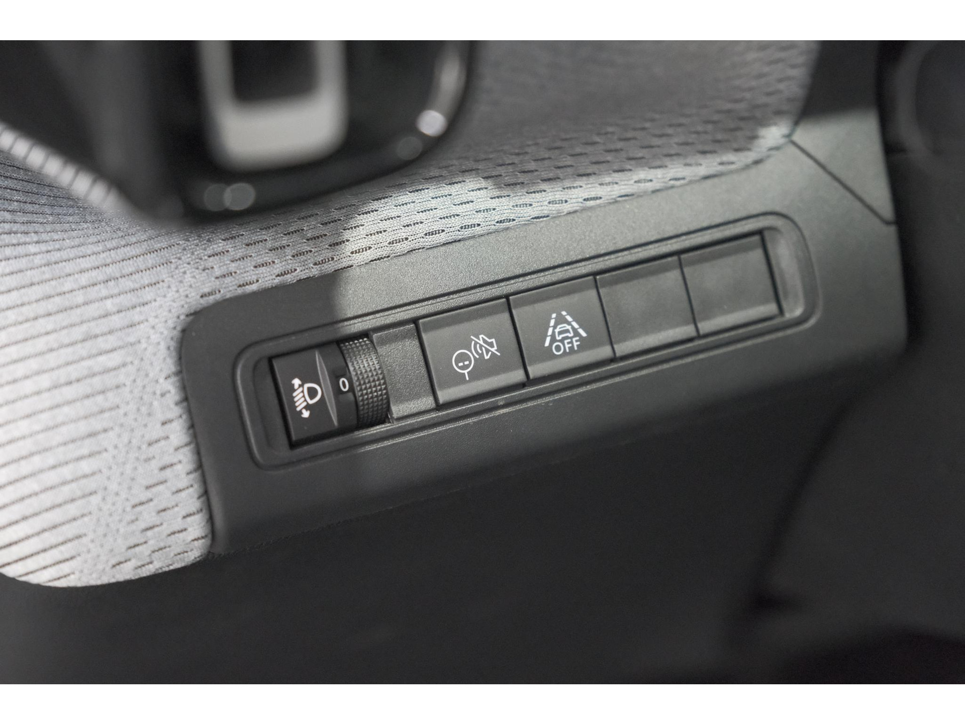 Citroen Ë-C3 Max 113pk 44 kWh | 11 KW Lader | 96,1% SOH | Camera | Navigatie | Parkeersensoren