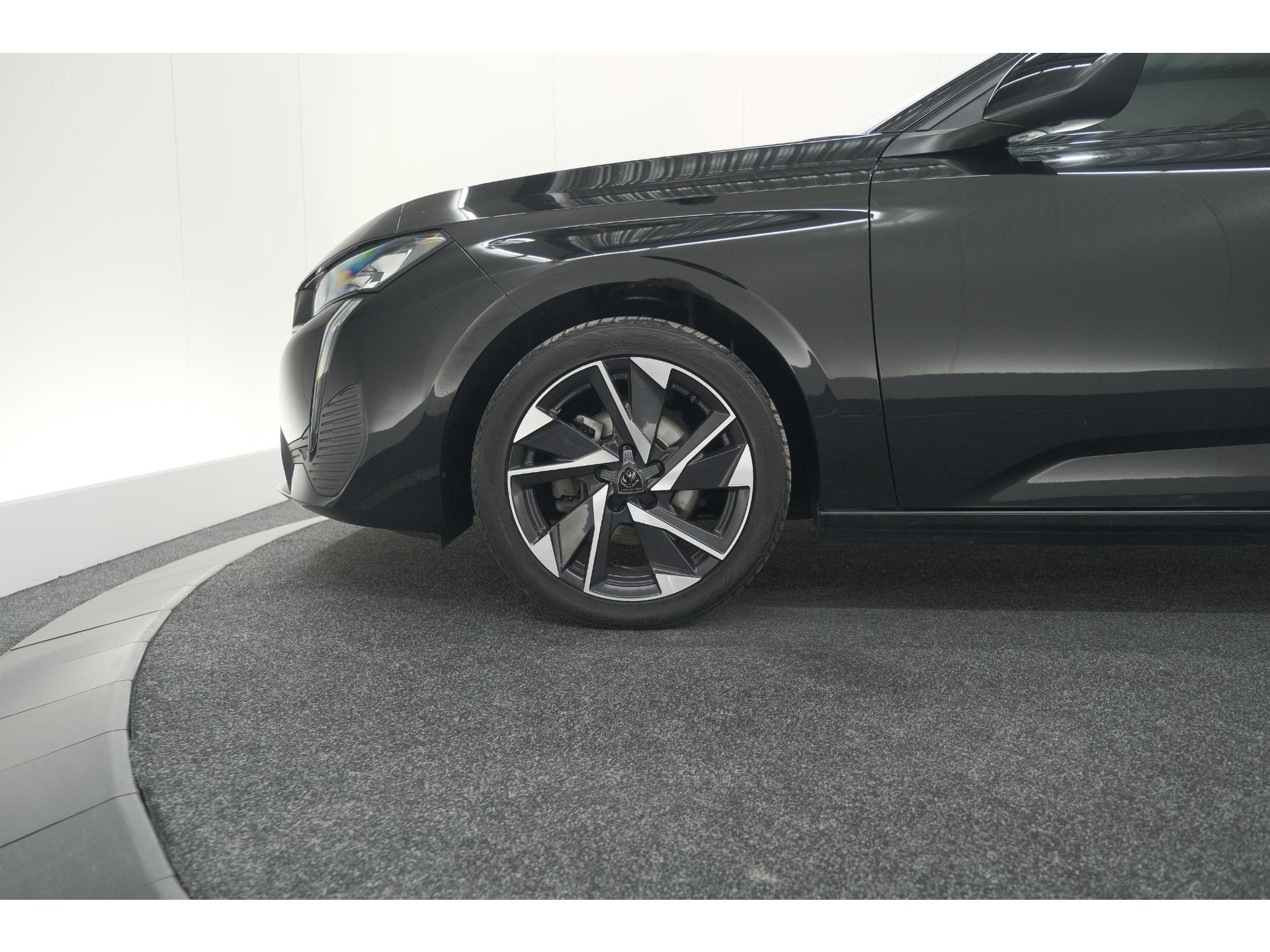 Peugeot 308 PureTech 130 Allure | Camera | Navigatie | Parkeersensoren | Apple CarPlay