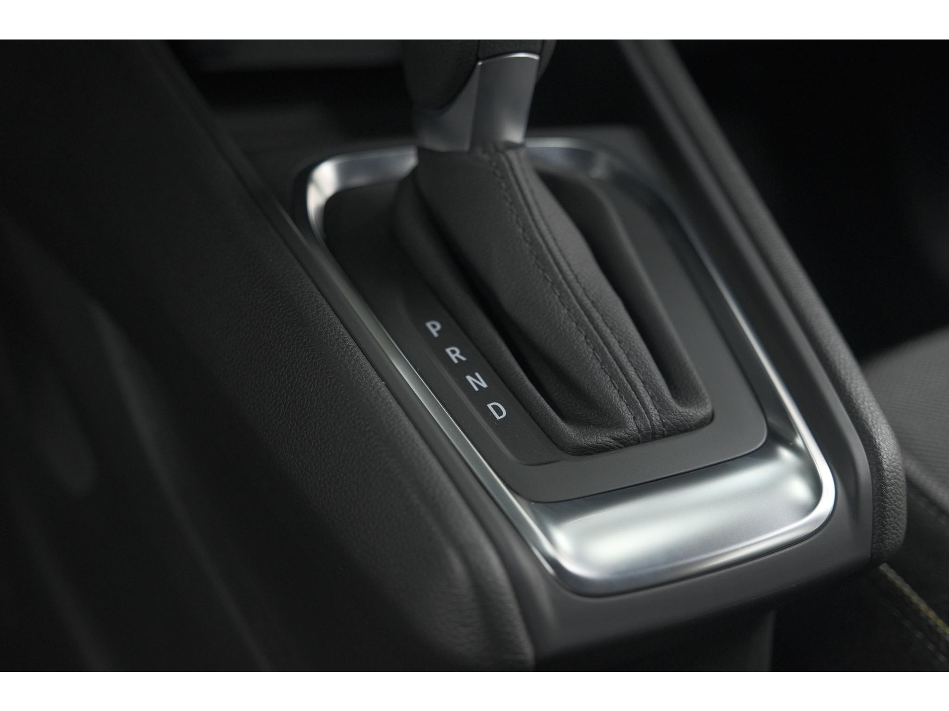 Renault Captur Mild Hybrid 160 EDC Techno | Camera | Navigatie | Apple Carplay | Pack Full Screen