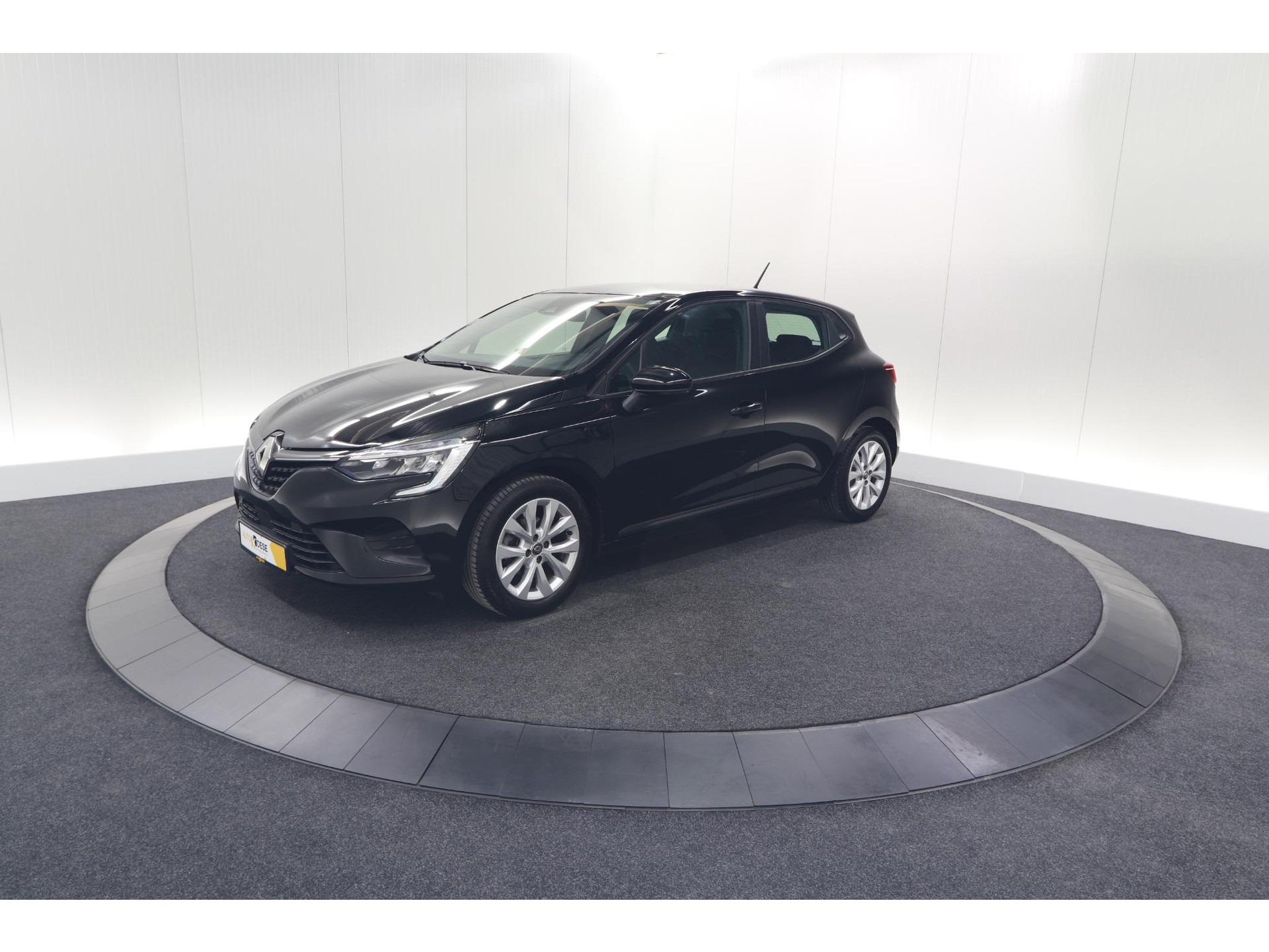 Renault Clio TCe 90 Equilibre | Parkeersensoren | Apple Carplay | Cruise Control
