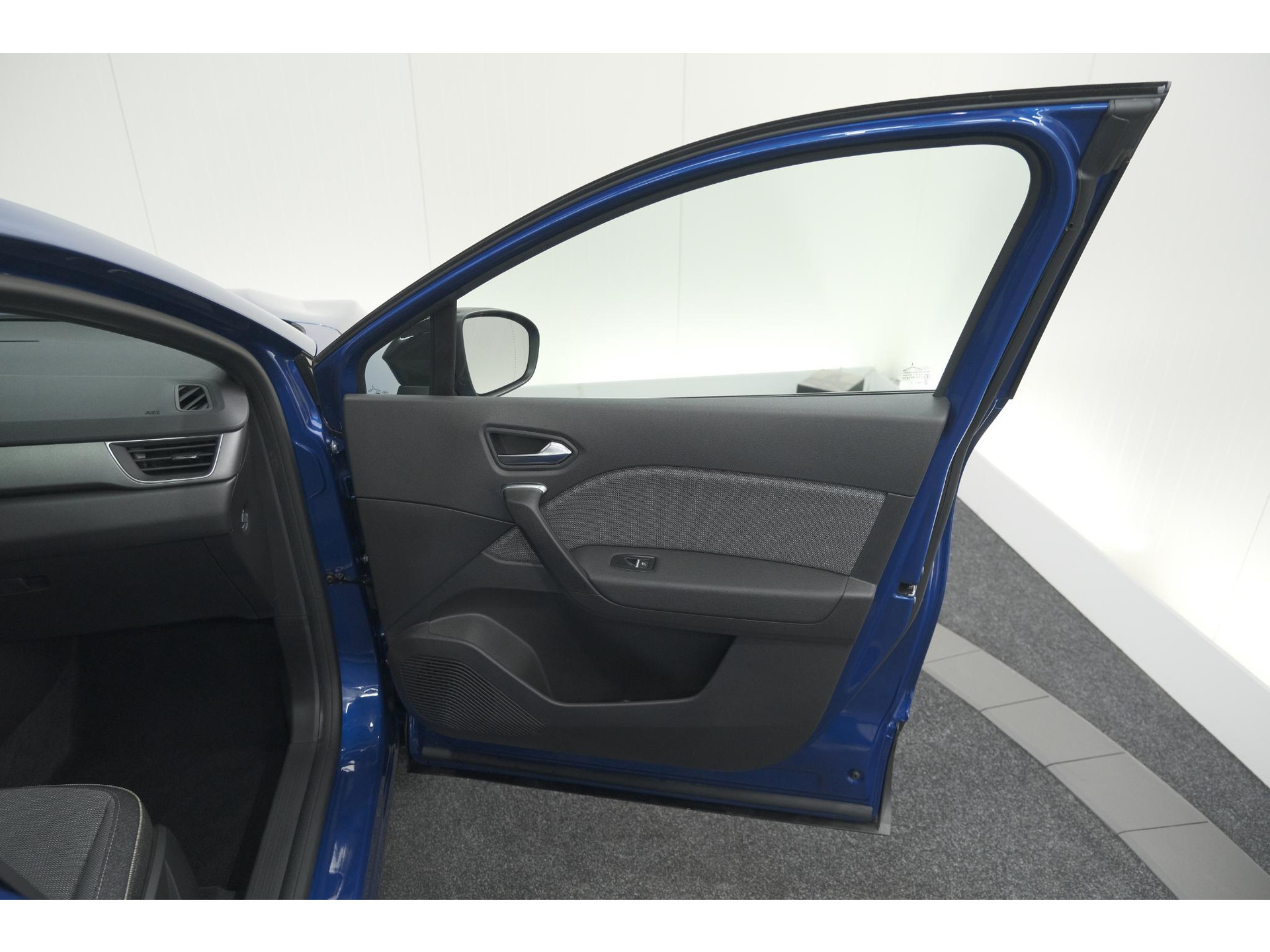 Renault Captur Mild Hybrid 160 techno | Pack Winter | Camera | Adaptieve Cruise Control | Apple Carplay