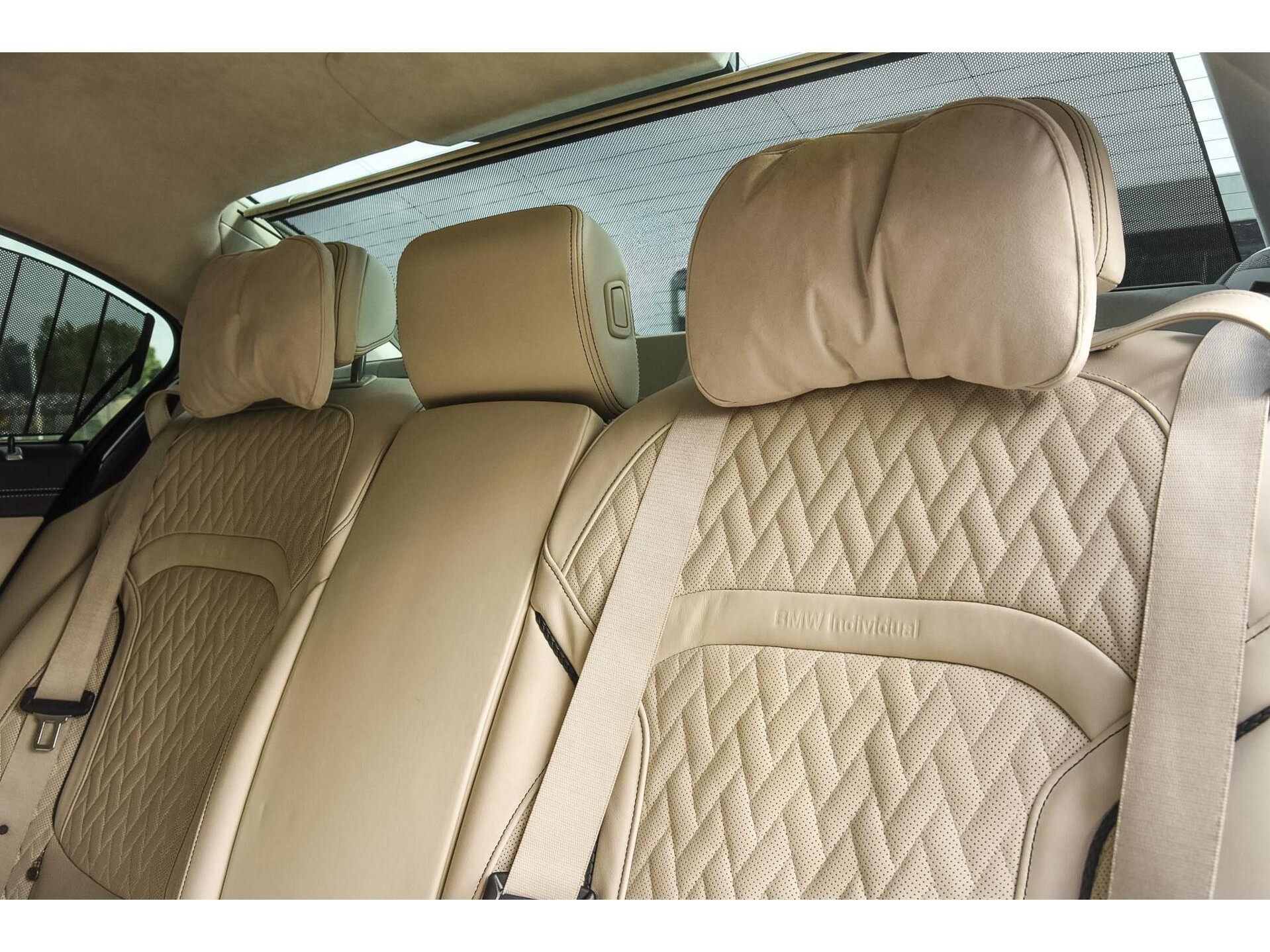 BMW 745Le High Executive | M Sport | Massage | Lounge