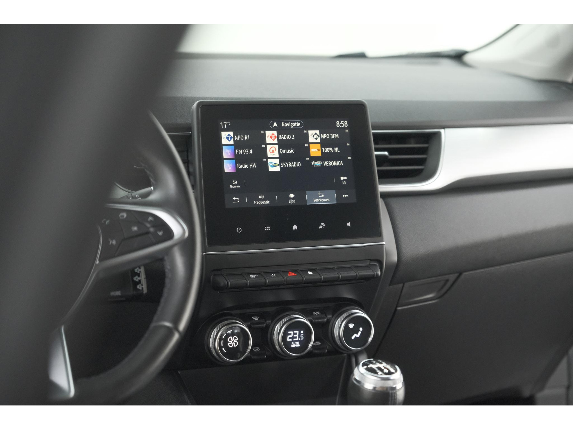 Renault Captur TCe 100 Intens | Trekhaak | Camera | Navigatie | Parkeersensoren