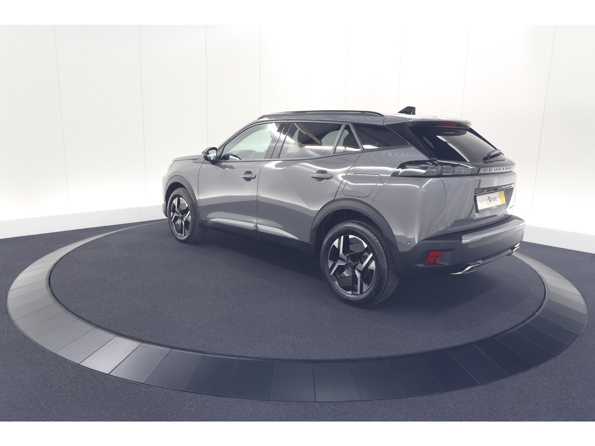 Peugeot 2008 Hybrid 136 e-DCS6 Allure | 360 Camera | Adaptieve Cruise Control | Dodehoekdetectie | Apple Carplay