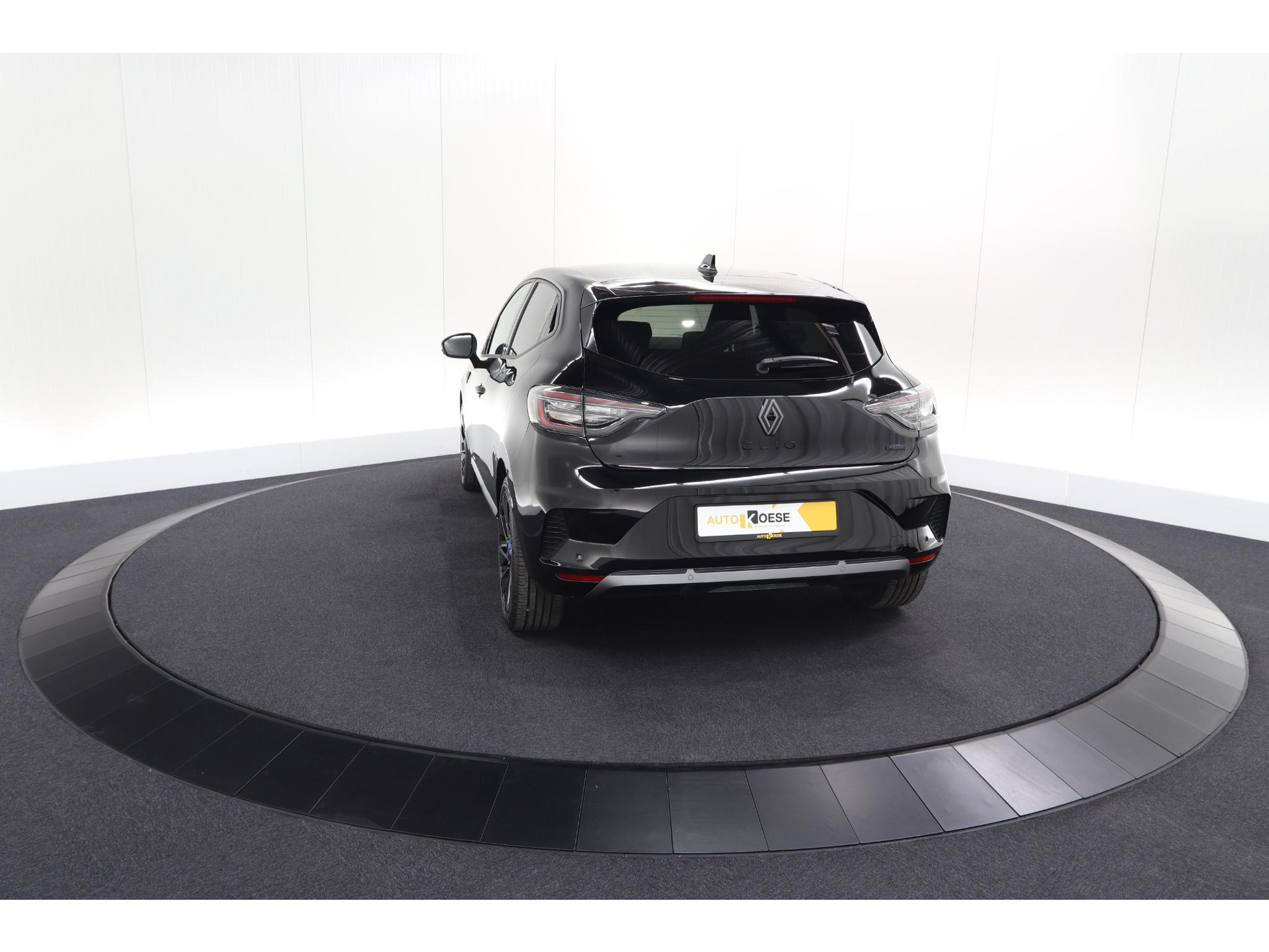 Renault Clio 1.6 E-Tech Full Hybrid 145 esprit Alpine | 360 Camera | Adaptieve Cruise Control | Dodehoekdetectie | 9.3 Inch Infotainmentscherm