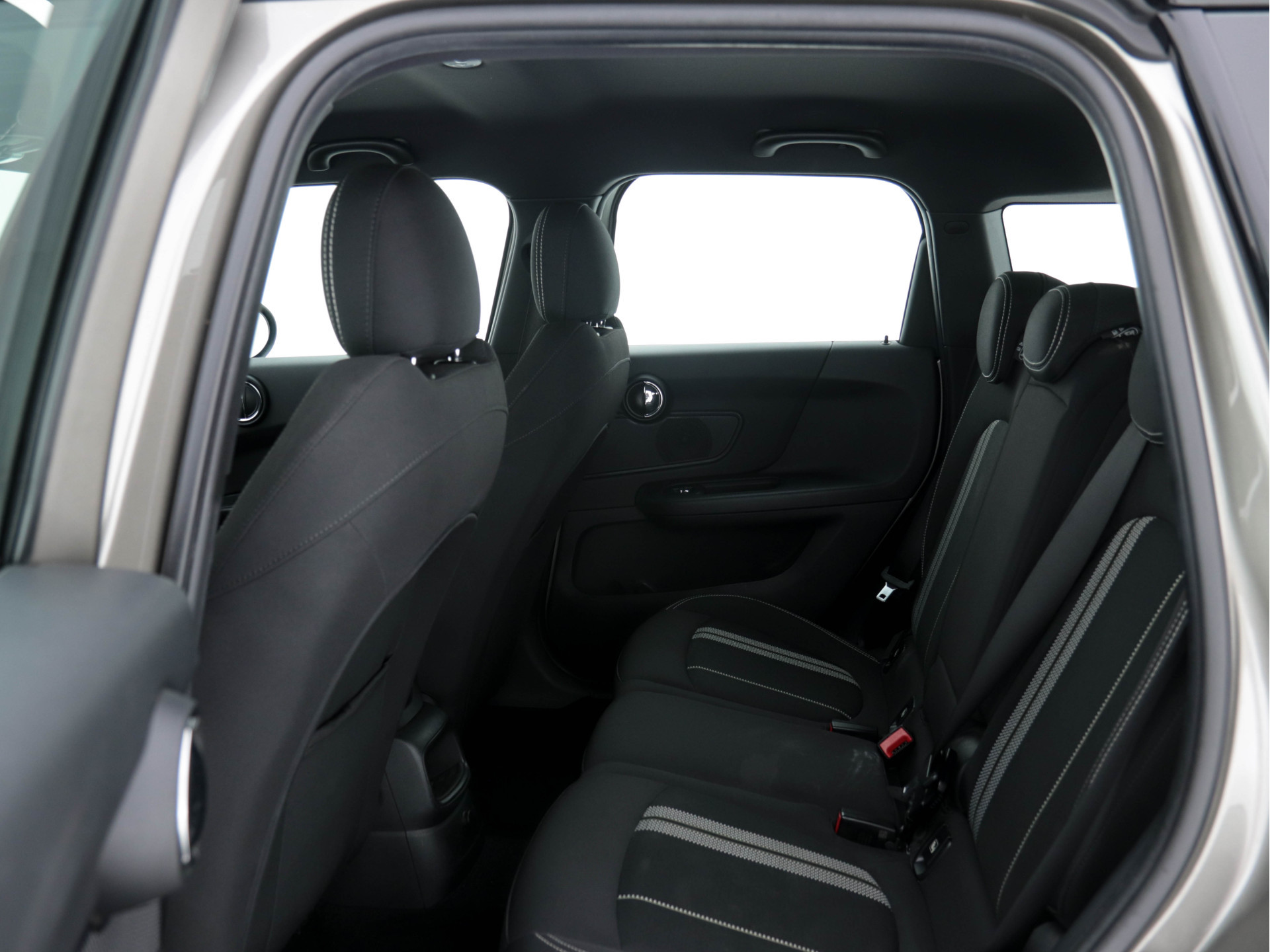 MINI Mini Countryman 1.5 Cooper JCW-Pack (INCL-BTW) *NAVI-FULLMAP | FULL-LED |  ECC | PDC | CRUISE | SPORT-SEATS | KEYLESS | PRIVACY-GLASS | 16"ALU*