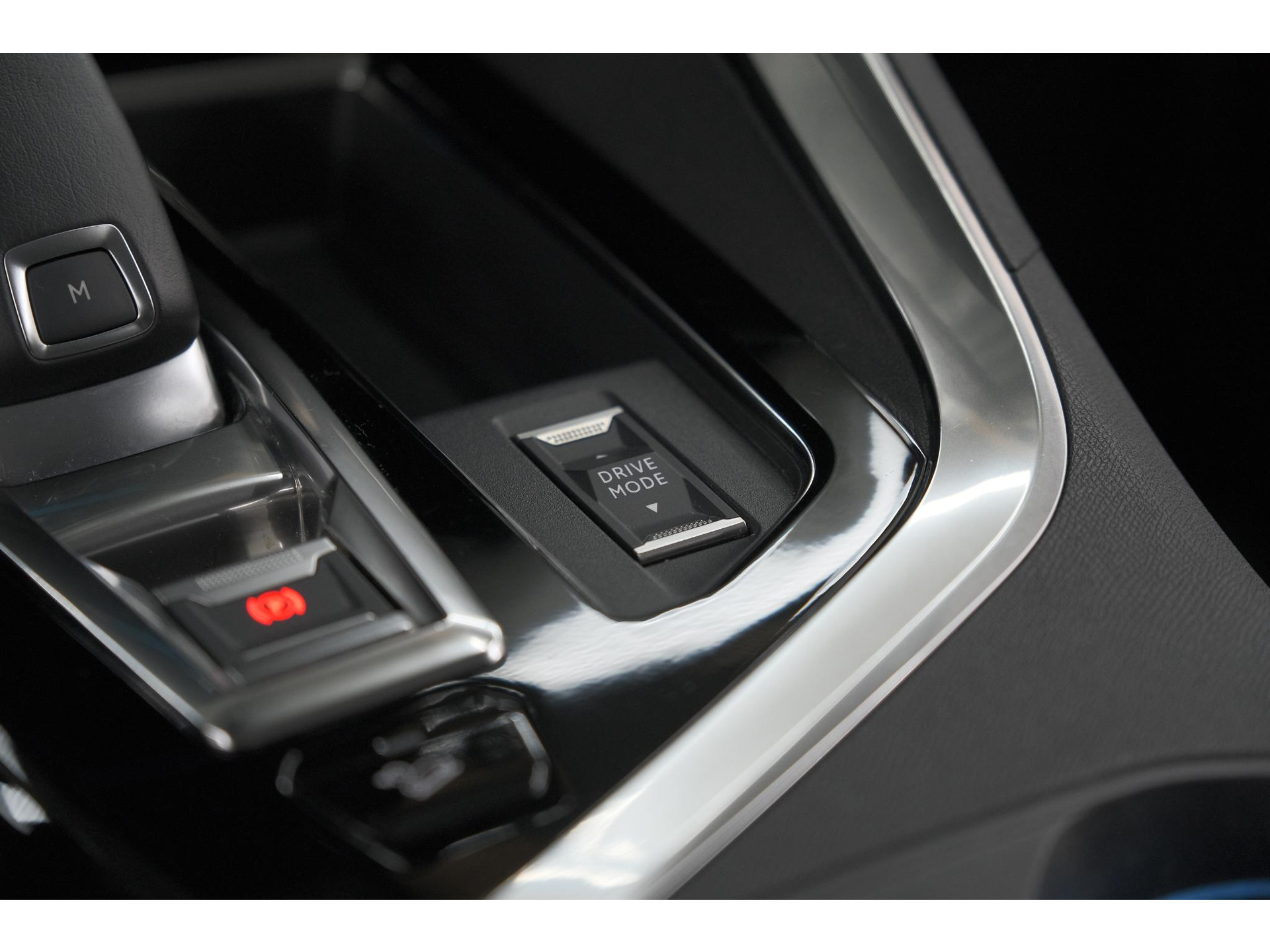 Peugeot 3008 PureTech 130 EAT8 Allure | Camera | Adaptieve Cruise Control | Elektrische Kofferklep