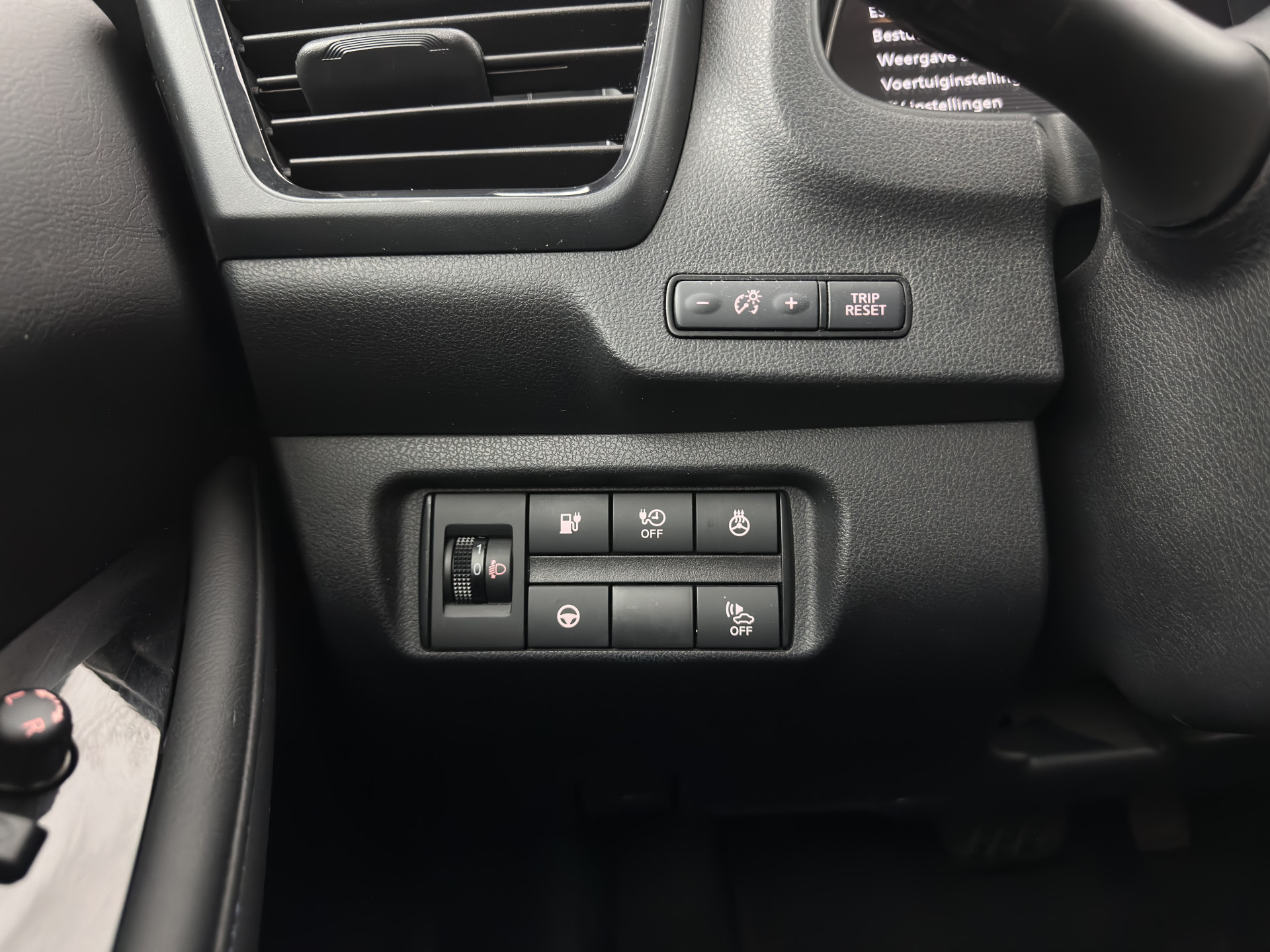 Nissan LEAF e+ Tekna 62 kWh {SOH-95%} (INCL-BTW) *Aut.*LEATHER-MICROFIBRE | FULL-LED | ADAPTIVE-CRUISE | BOSE-AUDIO | TOP-VIEW | DAB | KEYLESS | NAVI-FULLMAP | DAB | HEATED-COMFORTSEATS | BLIND-SPOT | PRIVACY-GLASS | 17''ALU*