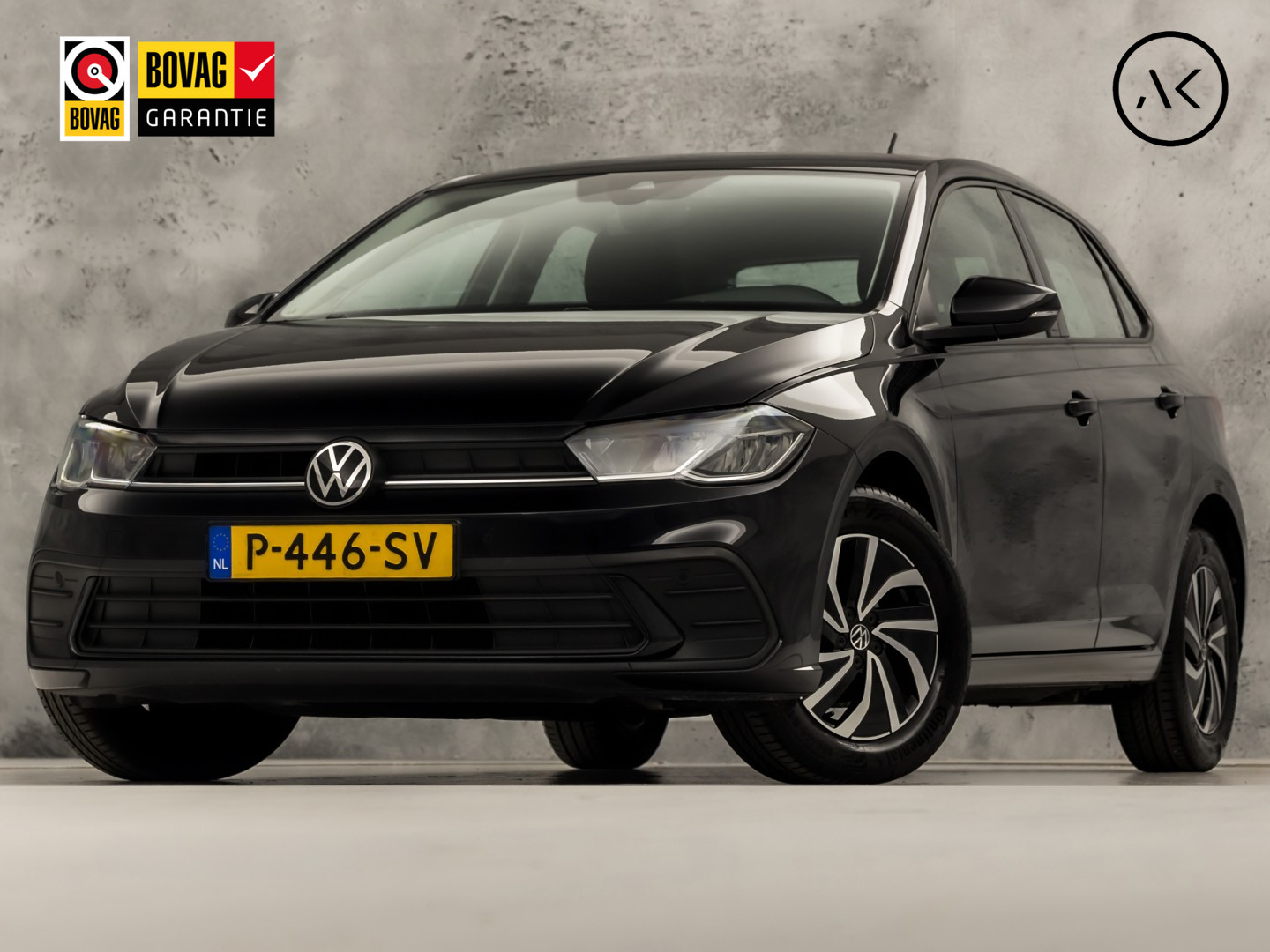 Volkswagen Polo 1.0 TSI Sport (VIRTUAL COCKPIT, 1e EIGENAAR, APPLE CARPLAY, GROOT NAVI, CLIMATE, STOELVERWARMING, SPORTSTOELEN, GETINT GLAS, LM VELGEN, CRUISE, PARKEERSENSOREN, NIEUWSTAAT)