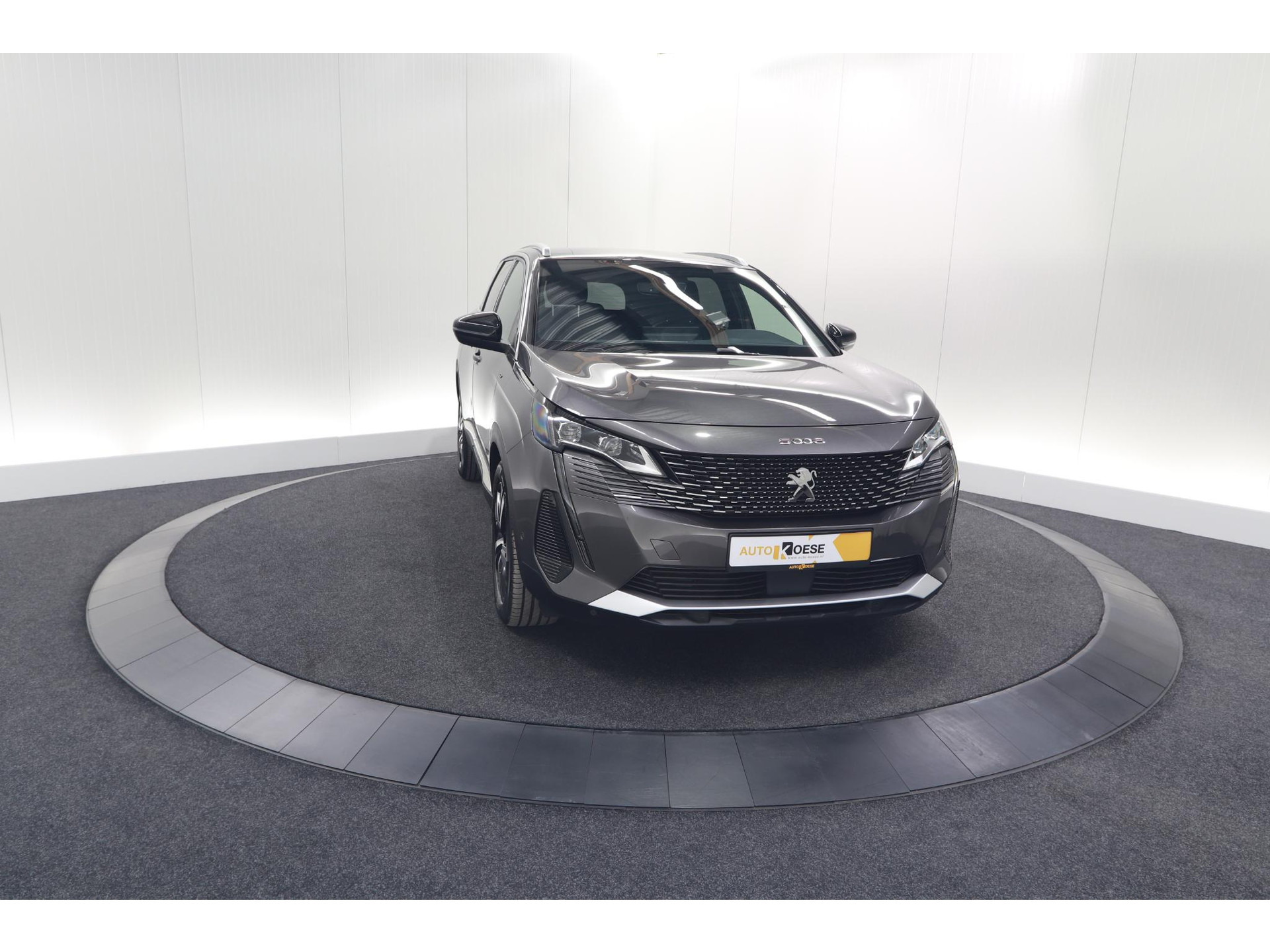 Peugeot 5008 PureTech 130 GT | Camera | Adaptieve Cruise Control | Dodehoekdetectie | Navigatie
