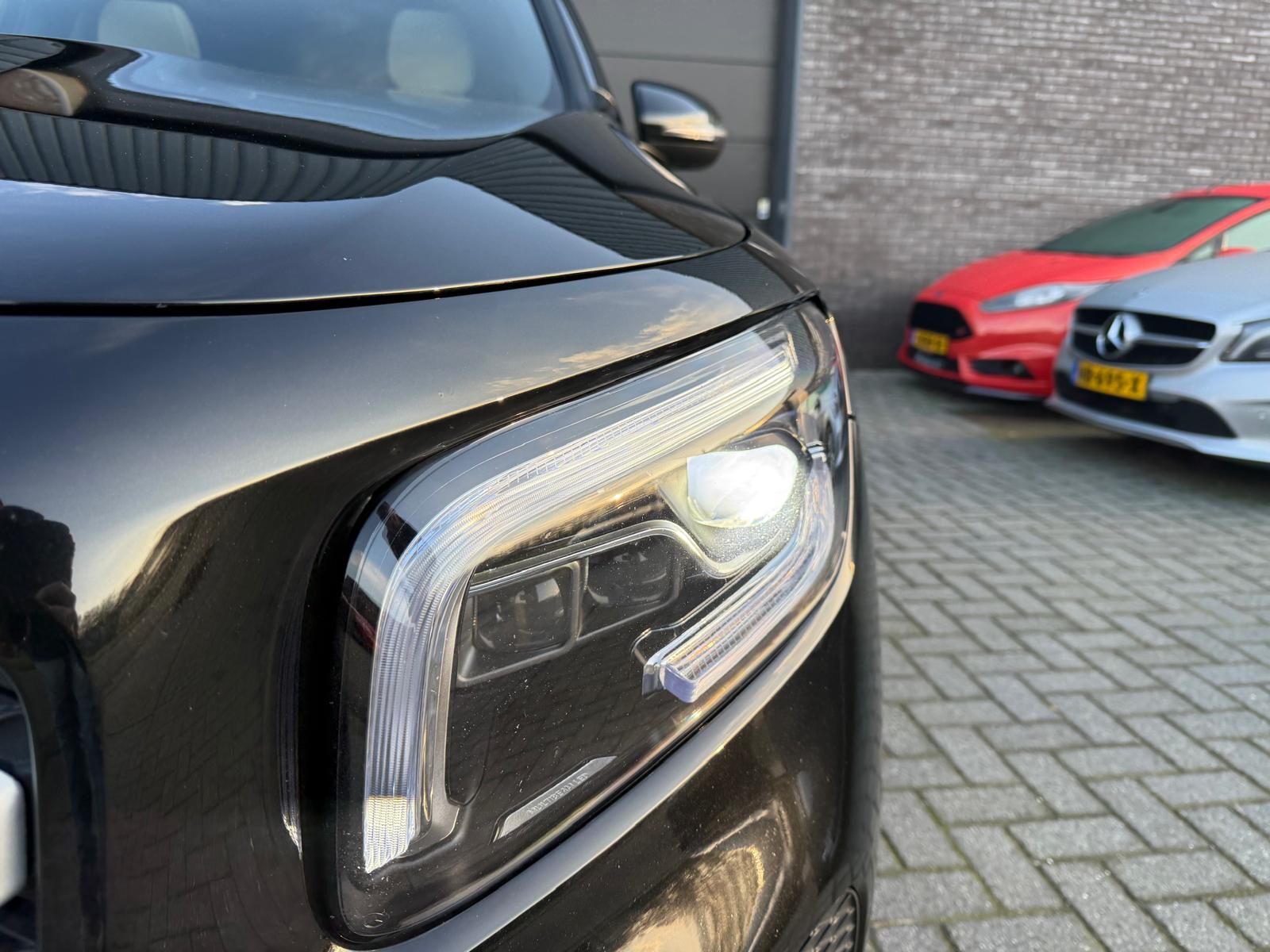 Mercedes-Benz GLB 250 4MATIC Advantage | 1E EIGENAAR | 3/6/12MND GARANTIE | 225 PK | AUTOMAAT | LED | MEMORY | CARPLAY | PANODAK | CRUISE |