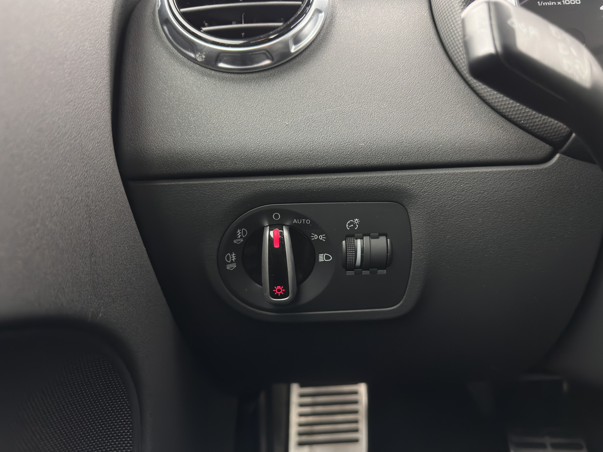 Audi TT 2.0 TDI S-Line Quattro Aut.* LEATHER | XENON | NAVI-FULLMAP | HEATED-SPORTSEATS | CRUISE | PDC | 18"ALU*