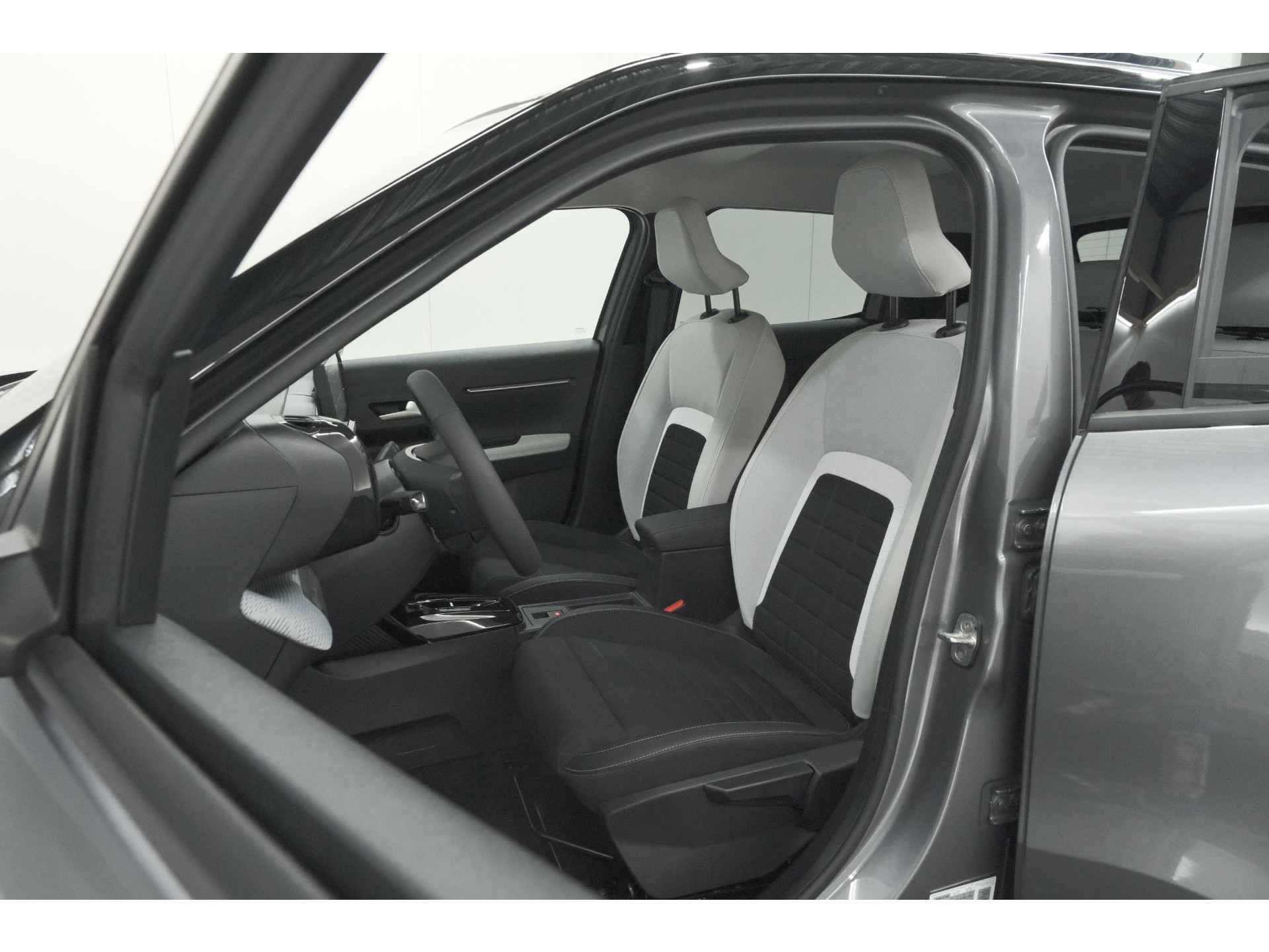 Citroen C3 1.2 Hybrid 110pk Max | Pack Winter | Camera | Navigatie | Parkeersensoren