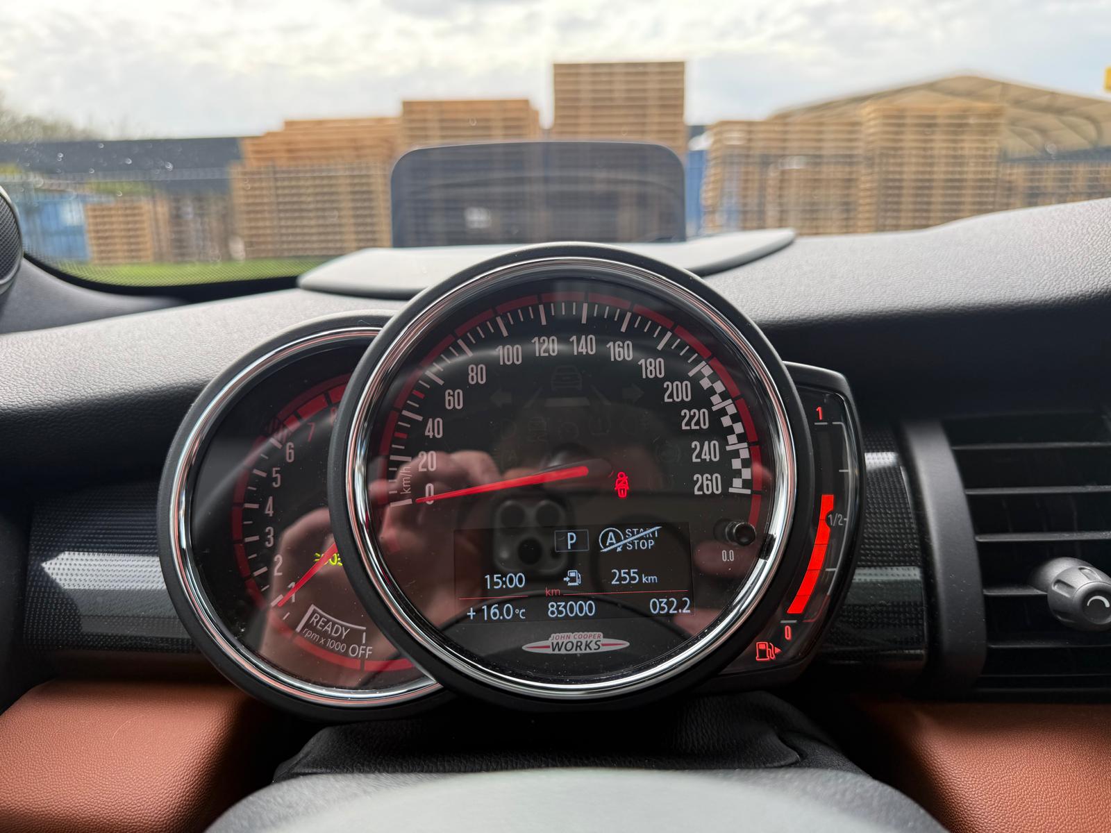 MINI Mini 2.0 John Cooper Works Chili | 1E EIGENAAR | 3/6/12MND GARANTIE | 230PK | PANO | ACC | CARPLAY | LED | HEAD-UP | NAVI | DAB |