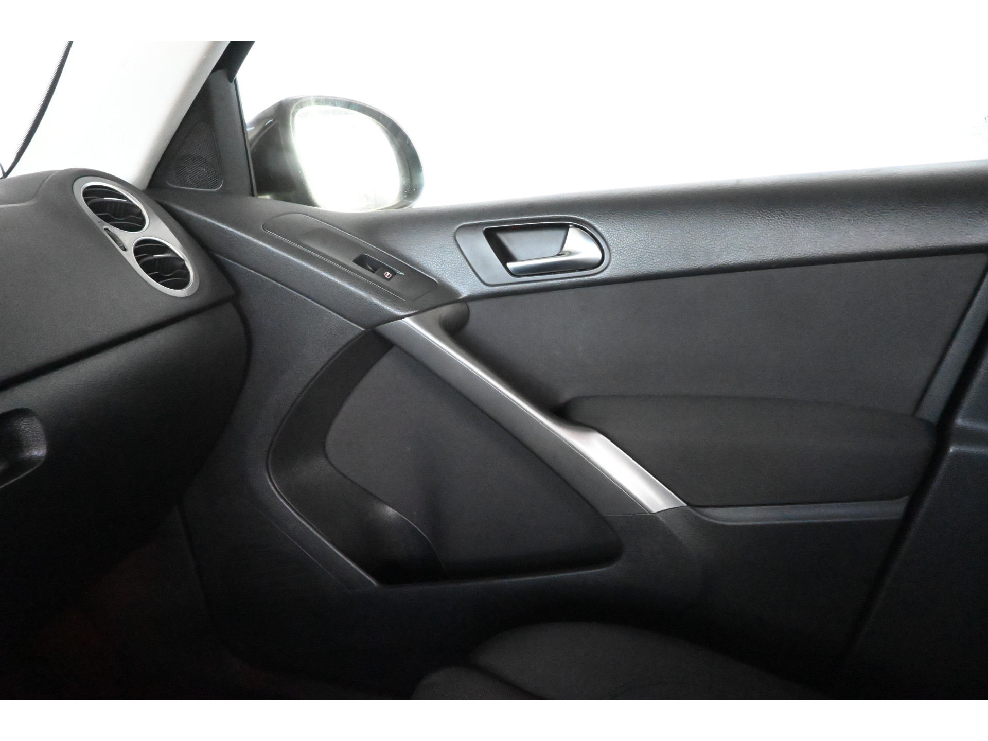 Volkswagen Tiguan 2.0 TSI Sport&Style 4Motion LPG Clima Cruise Control Trekhaak All in Prijs! Inruil Mogelijk!