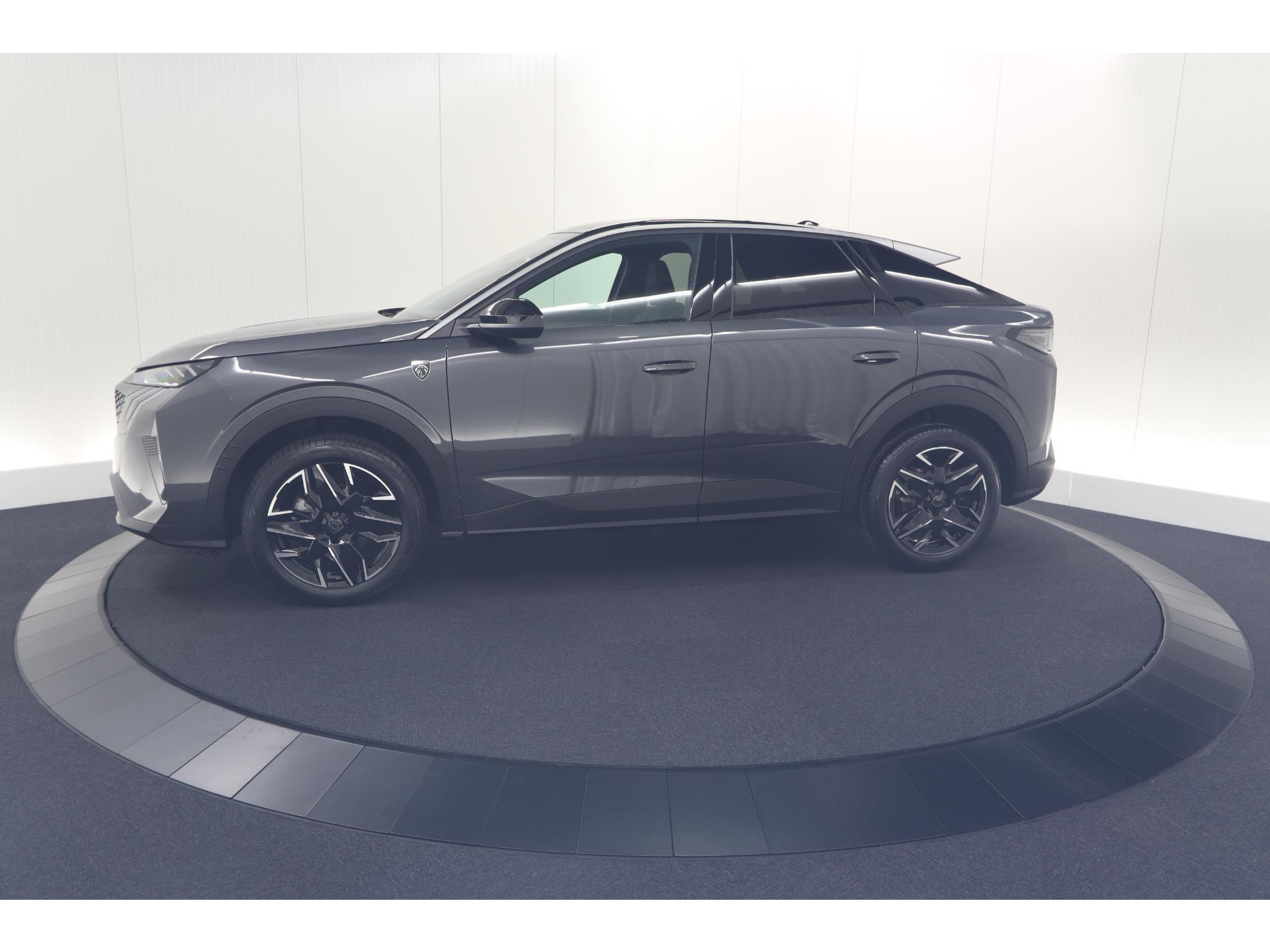 Peugeot 3008 1.2 Hybrid 136 GT | Pack Winter | Camera | Adaptieve Cruise Control | Elektrische Kofferklep