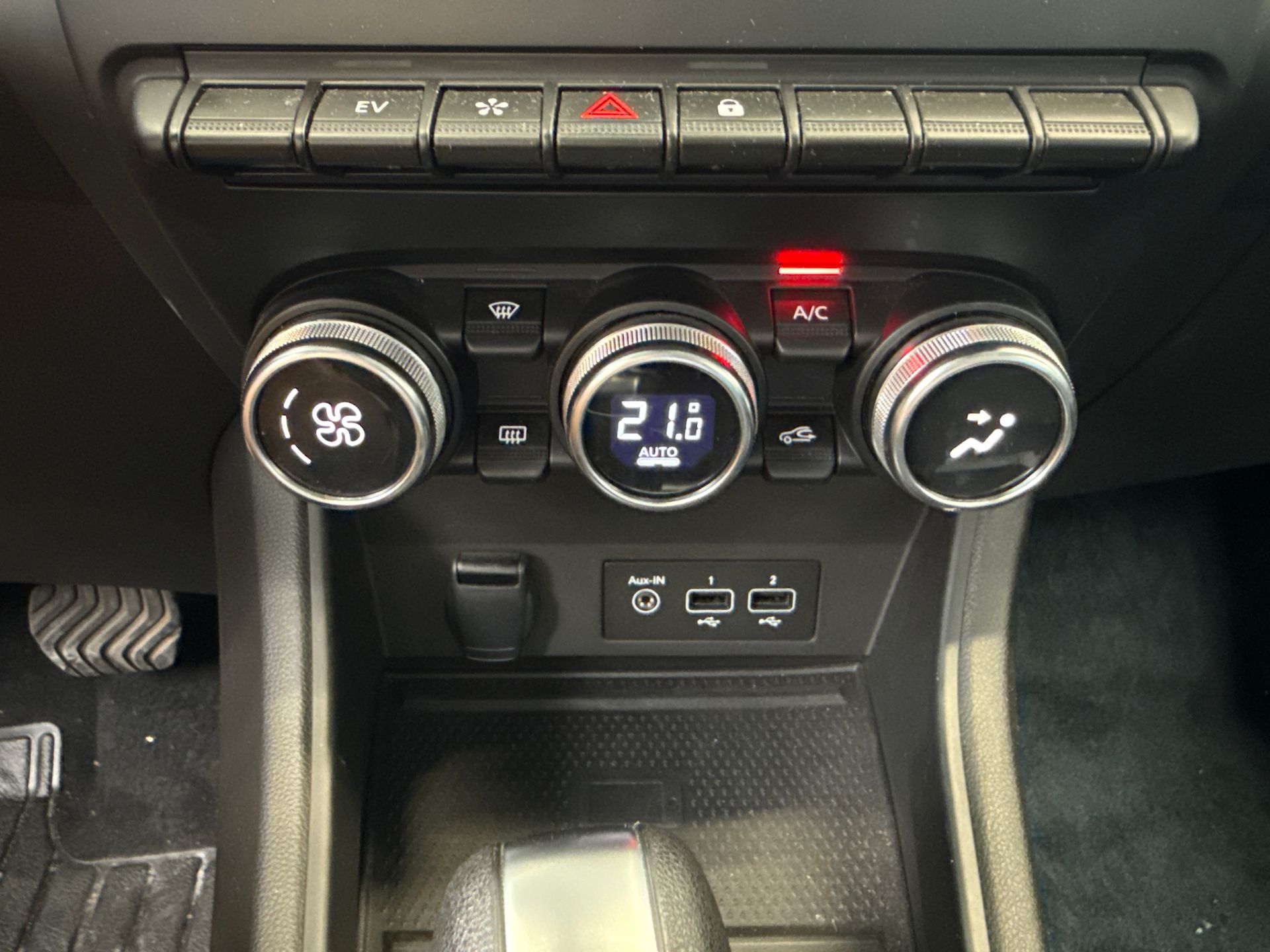 Renault Captur E-Tech full hybrid 145 Techno | CAMERA | NAVI GROOT