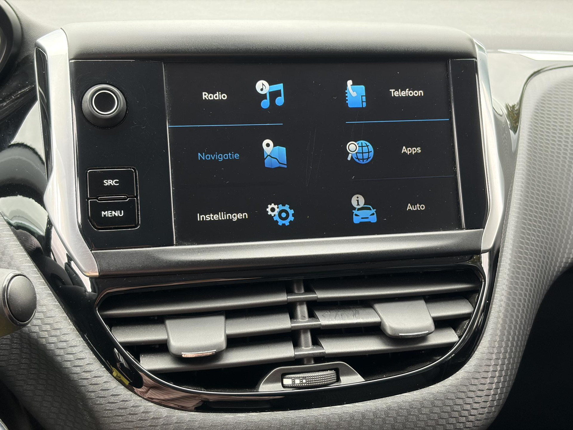 Peugeot 208 1.2 PureTech Blue Lease Executive ✓Dealer Onderhouden✓2e Eigenaar✓Navi✓Carplay✓Clima✓Cruise✓Pdc✓5 Deurs✓16'' Lm velgen✓N.A.P✓Apk tot 09-2027