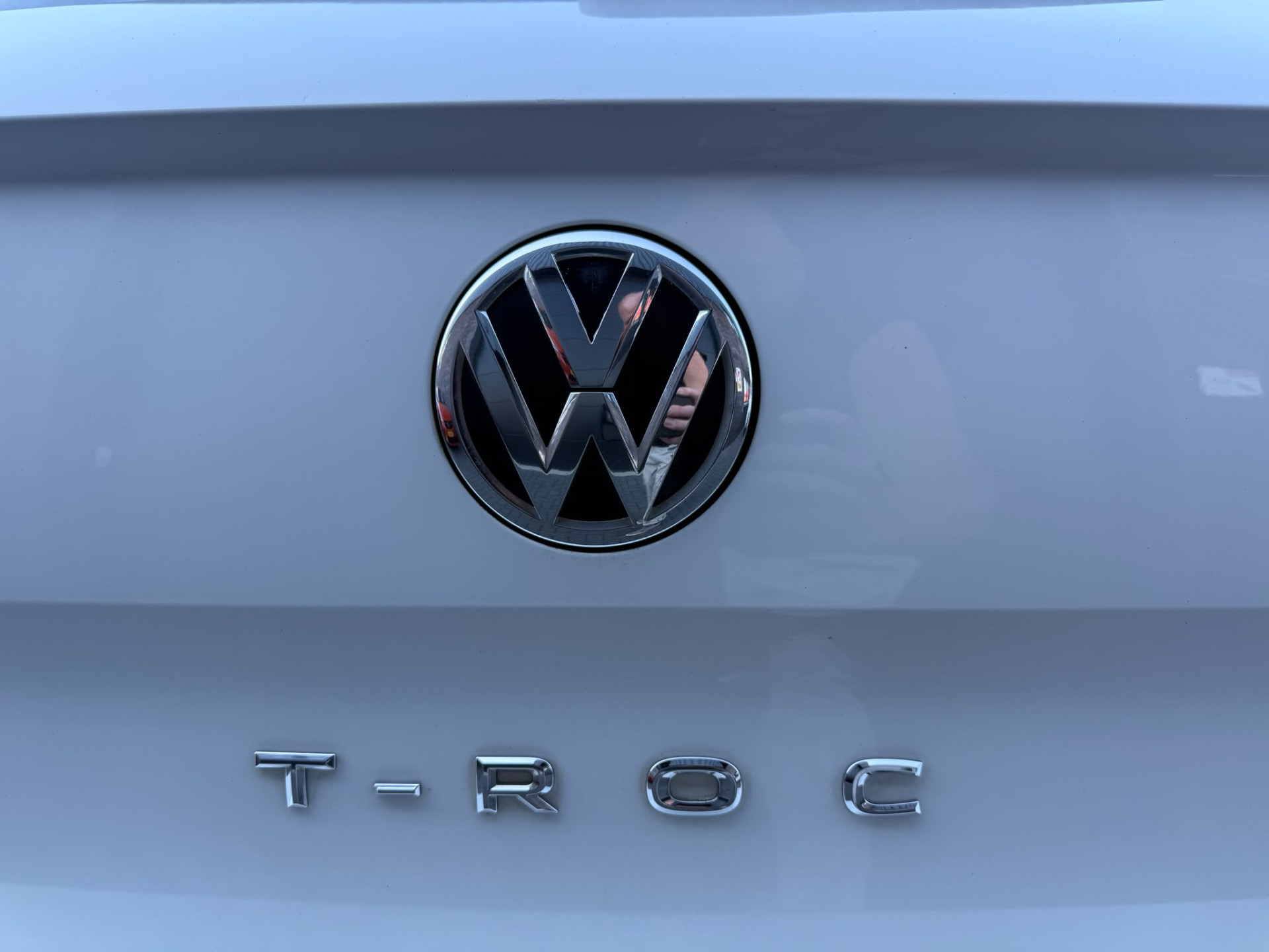 Volkswagen T-Roc 1.0 TSI Style | 1E EGENAAR | 3/6 OF 12MND GARANTIE | PANODAK | ACC | LANE ASSIST | AIRCO |