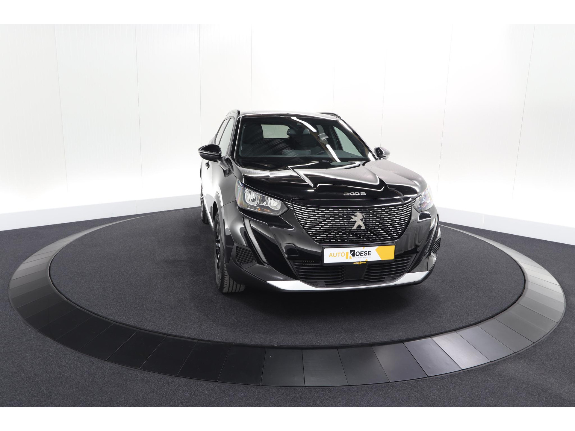 Peugeot 2008 PureTech Allure Pack | Navigatie | Parkeersensoren | Apple Carplay