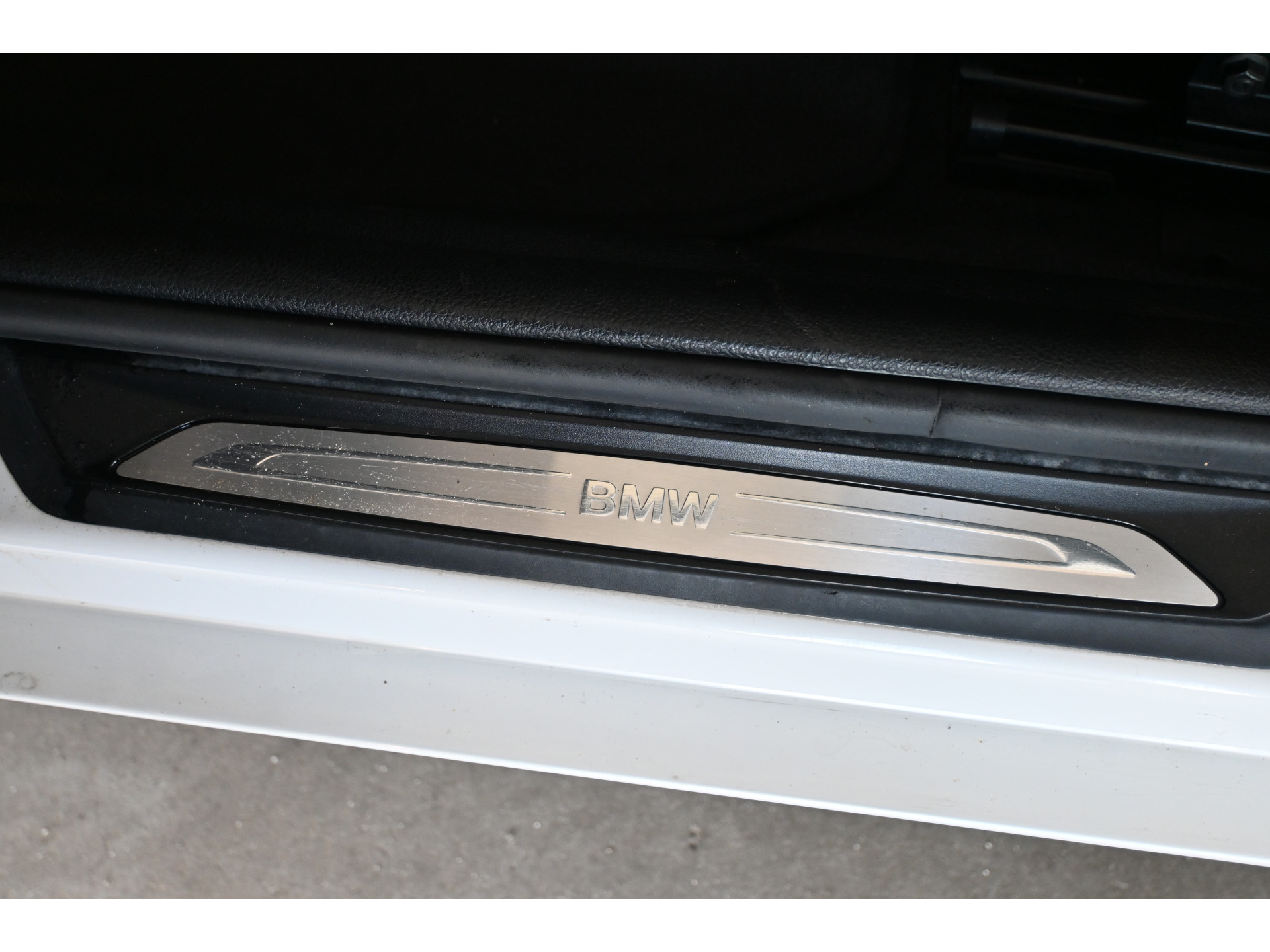 BMW 1-serie 116i Sport Cima Navigatie Pdc Cruise Control LED Stoelverwarming Inruil Mogelijk!